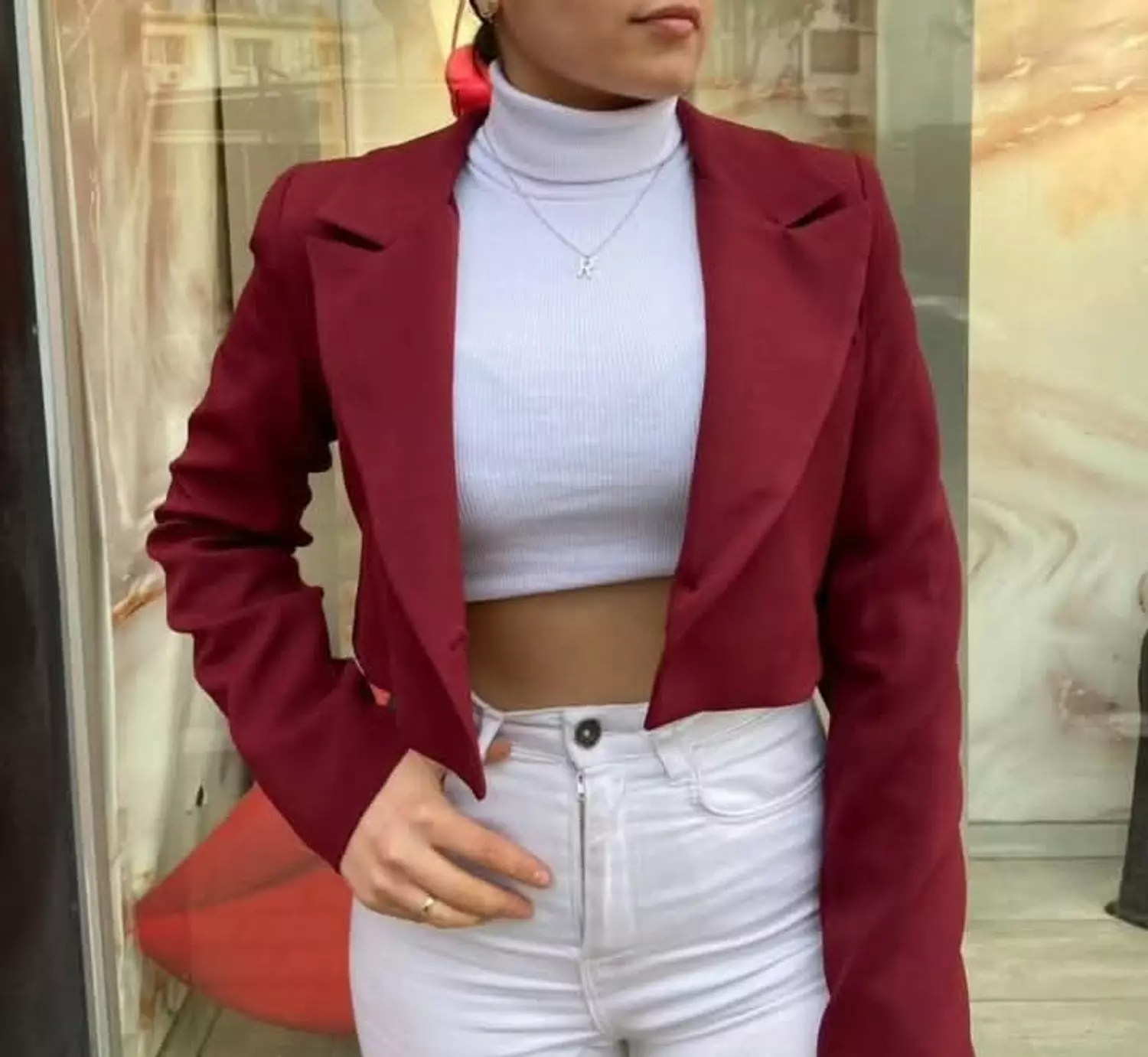 Cropped Rosaline Blazer – Boxy Fit with Notched Lapels & Lining 2