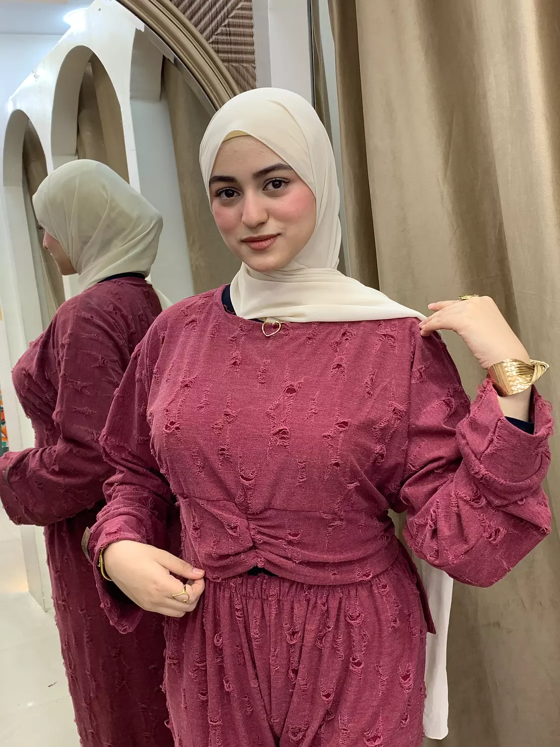 Maroon Dija Set hover image