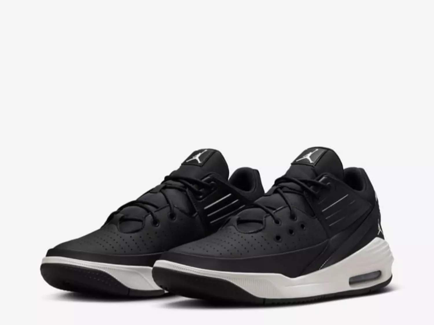Jordan Max Aura 5 hover image