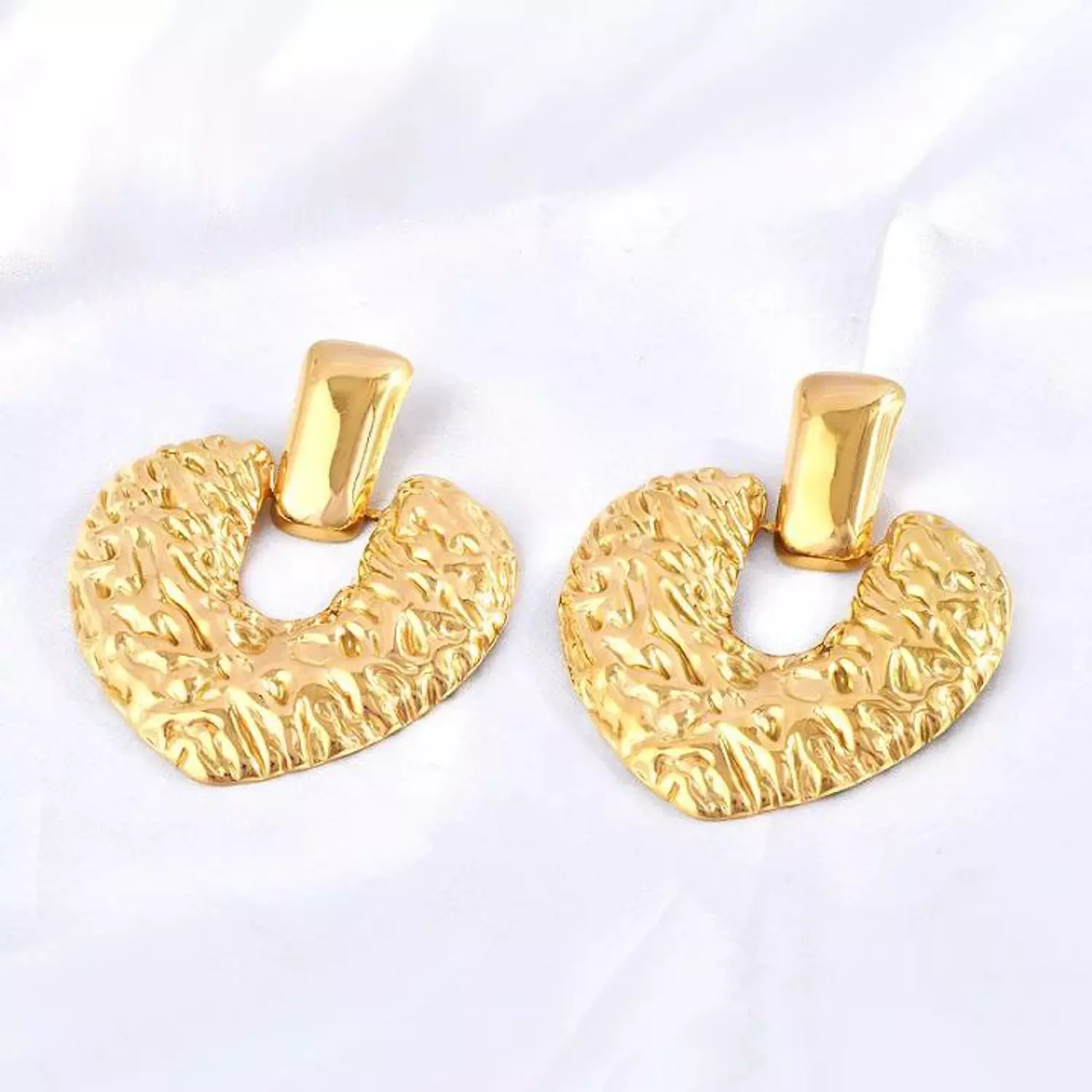 Earings E70 4