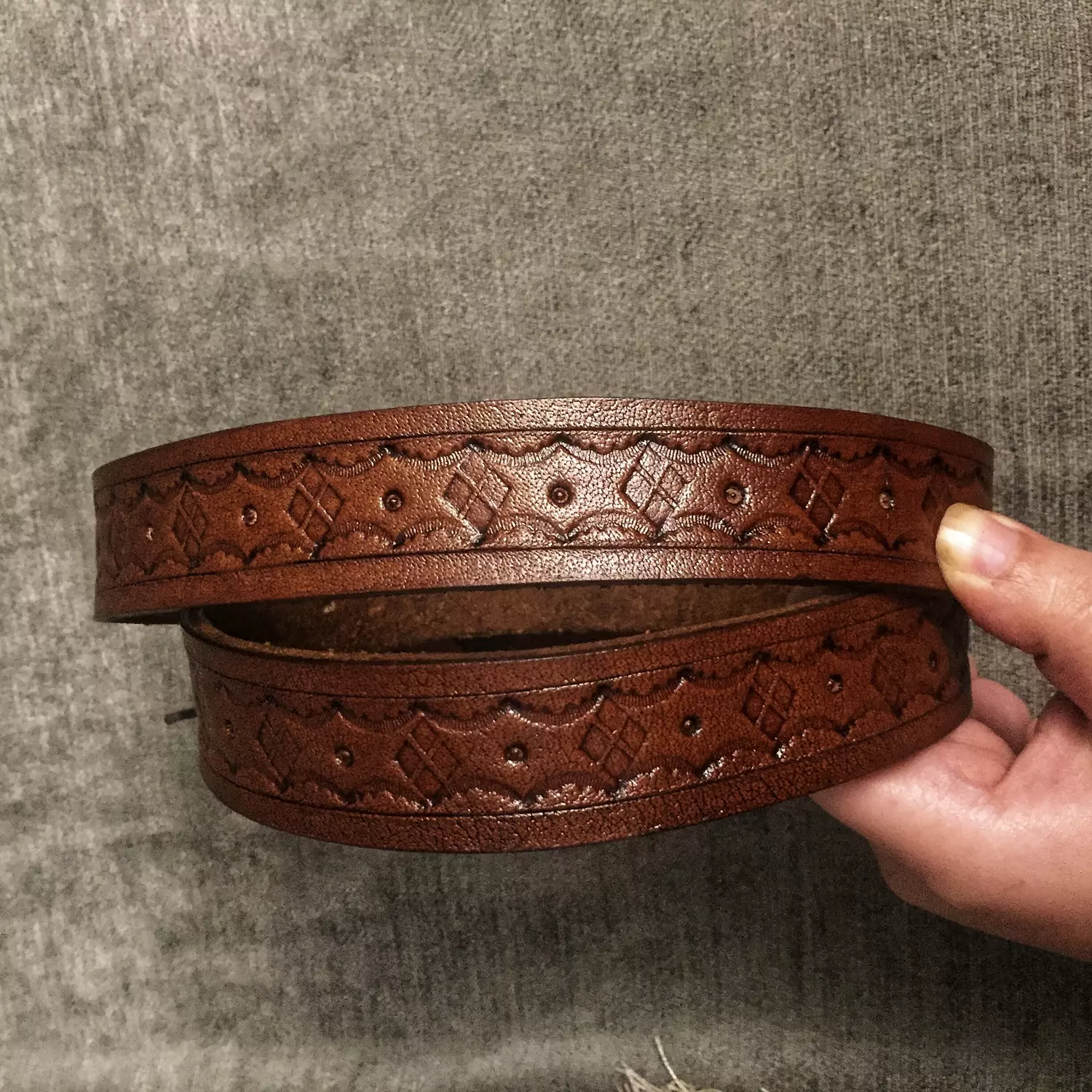 Tooled leather belt - diamond 2