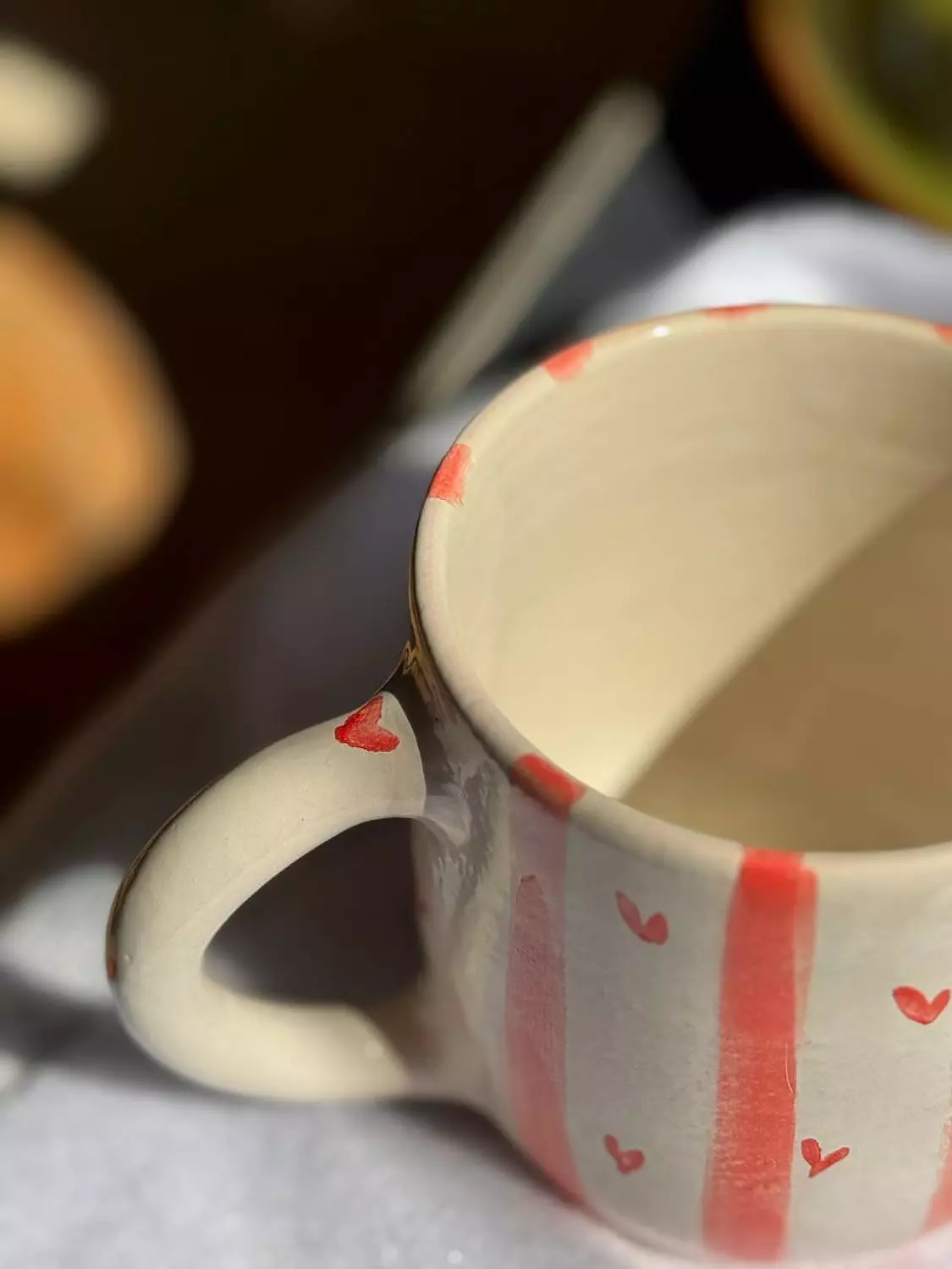 Pinkie stripes mug 2