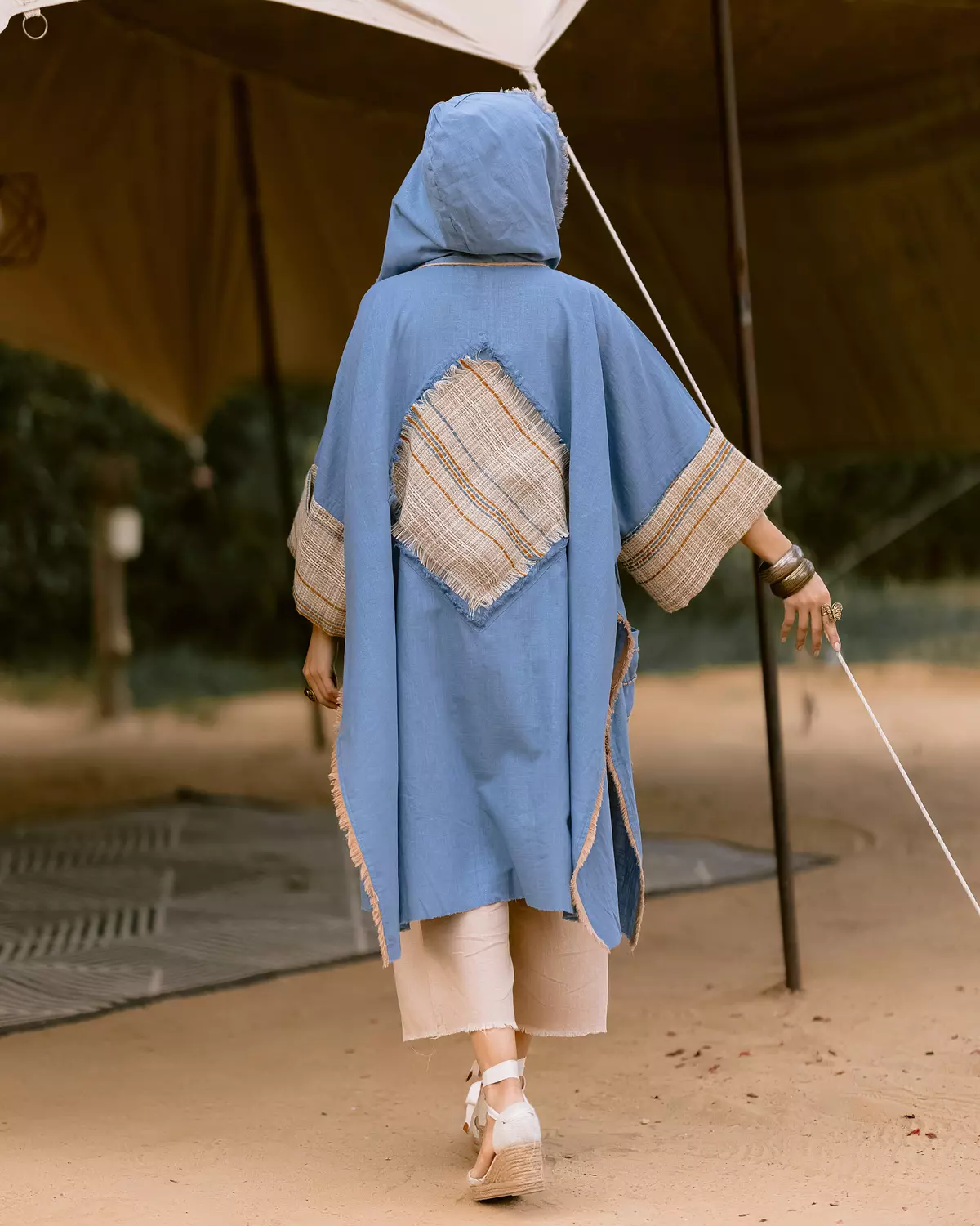Assel Shimmery Cardigan 8