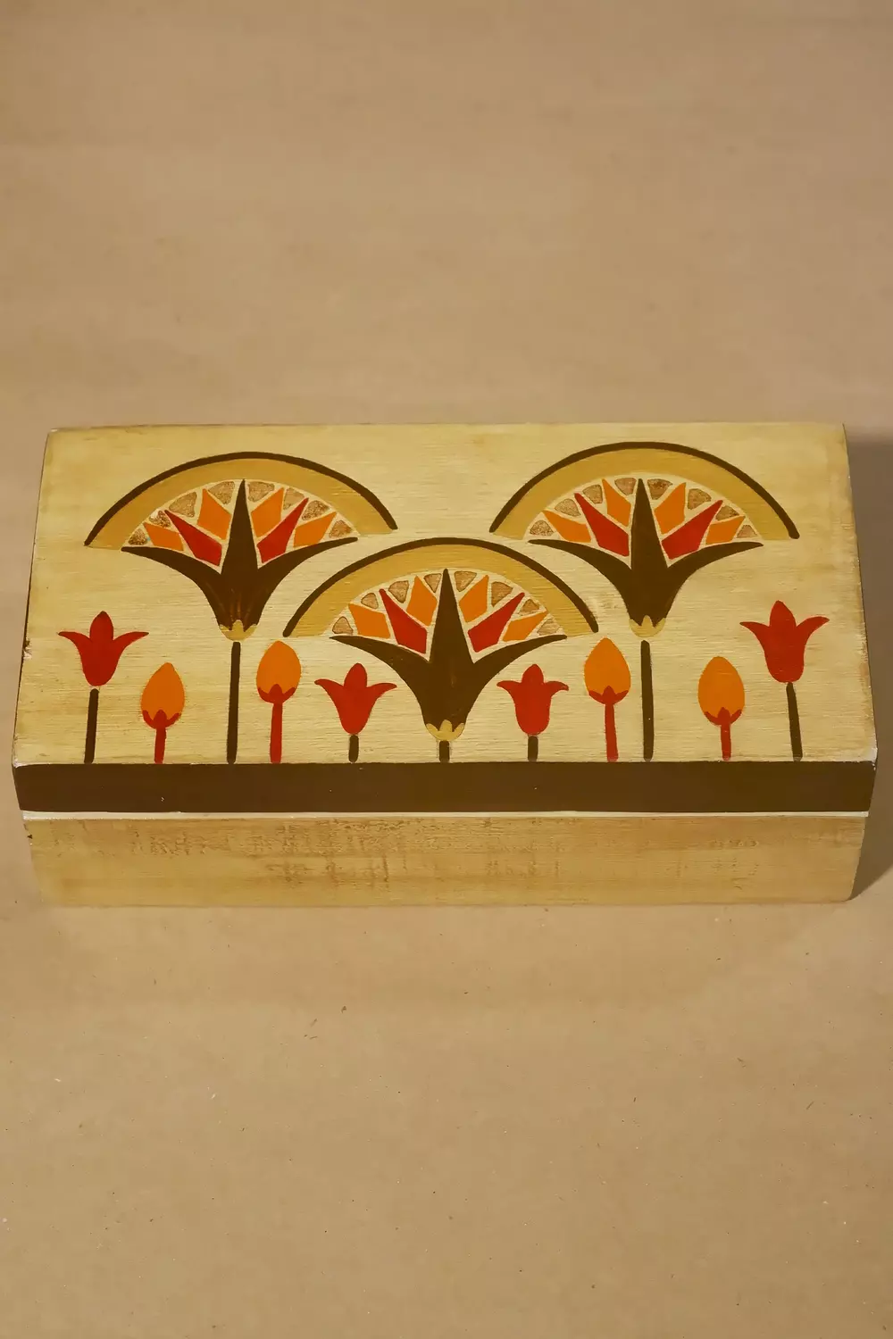 Lotus 1 red Box medium image