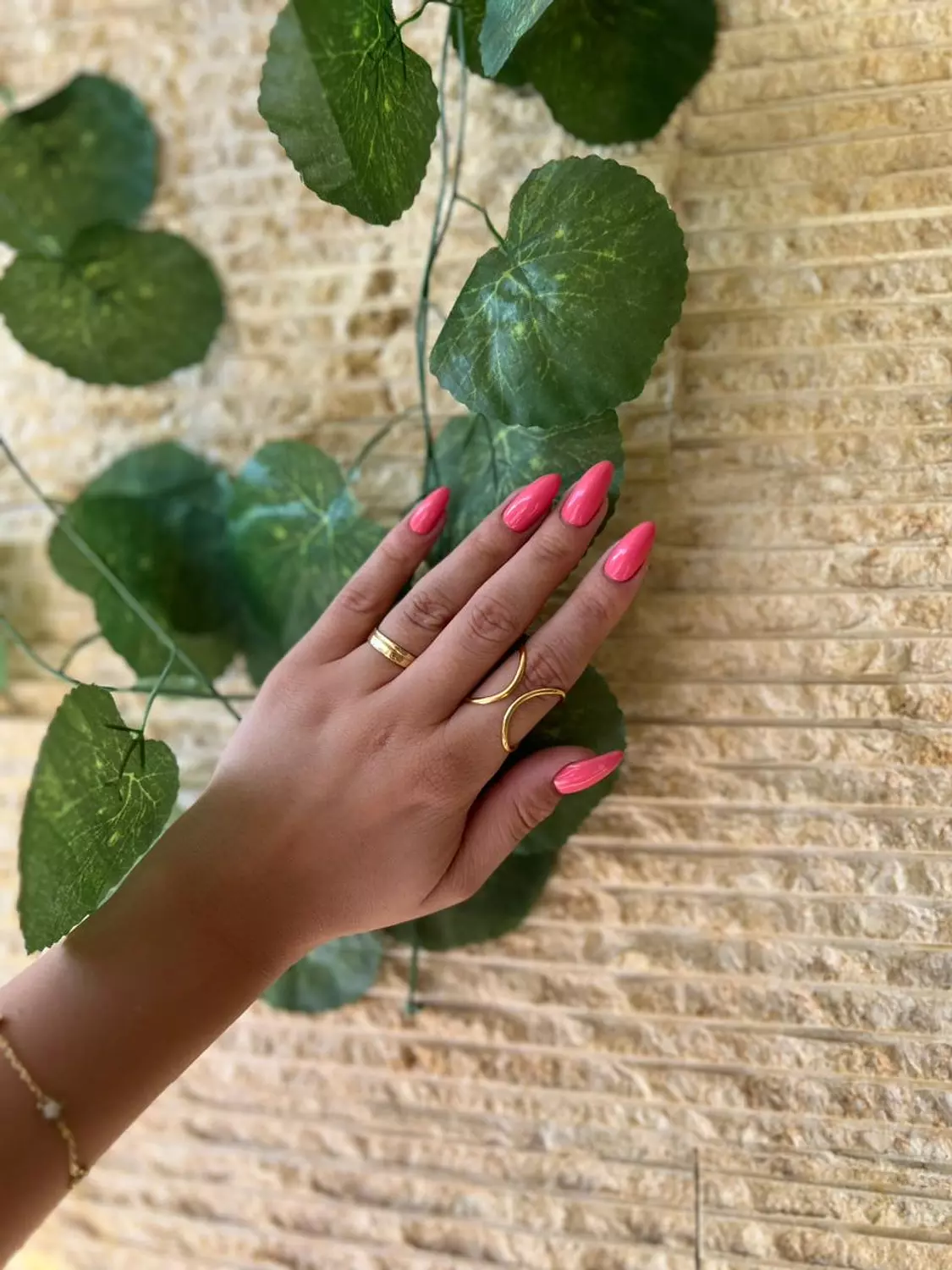 Gold Wavy Ring image