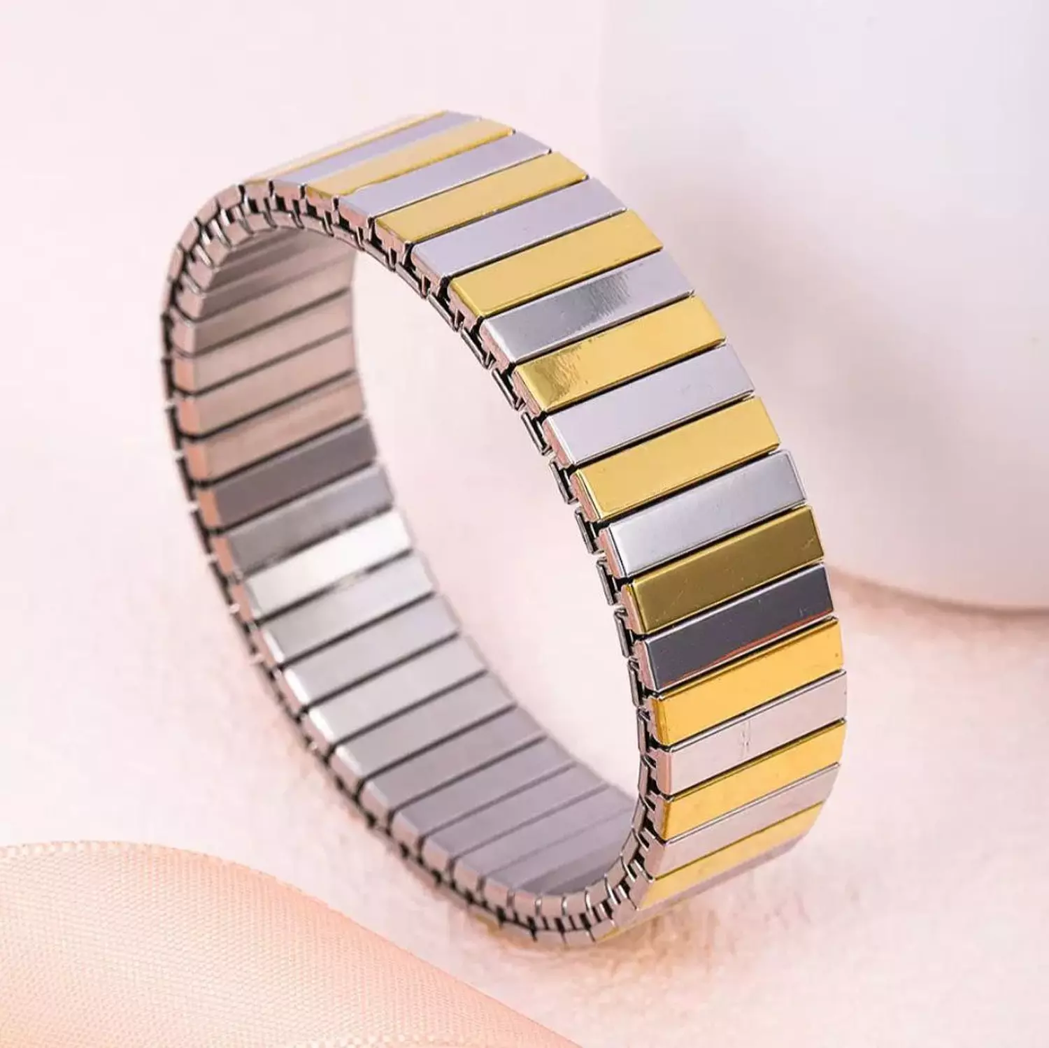 Bracelet B28 image