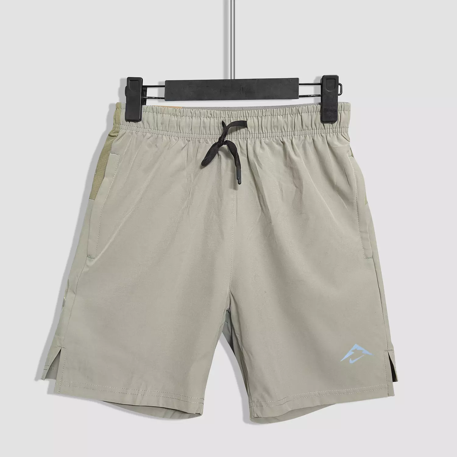 NIKE WATERPROOF SHORTS 1