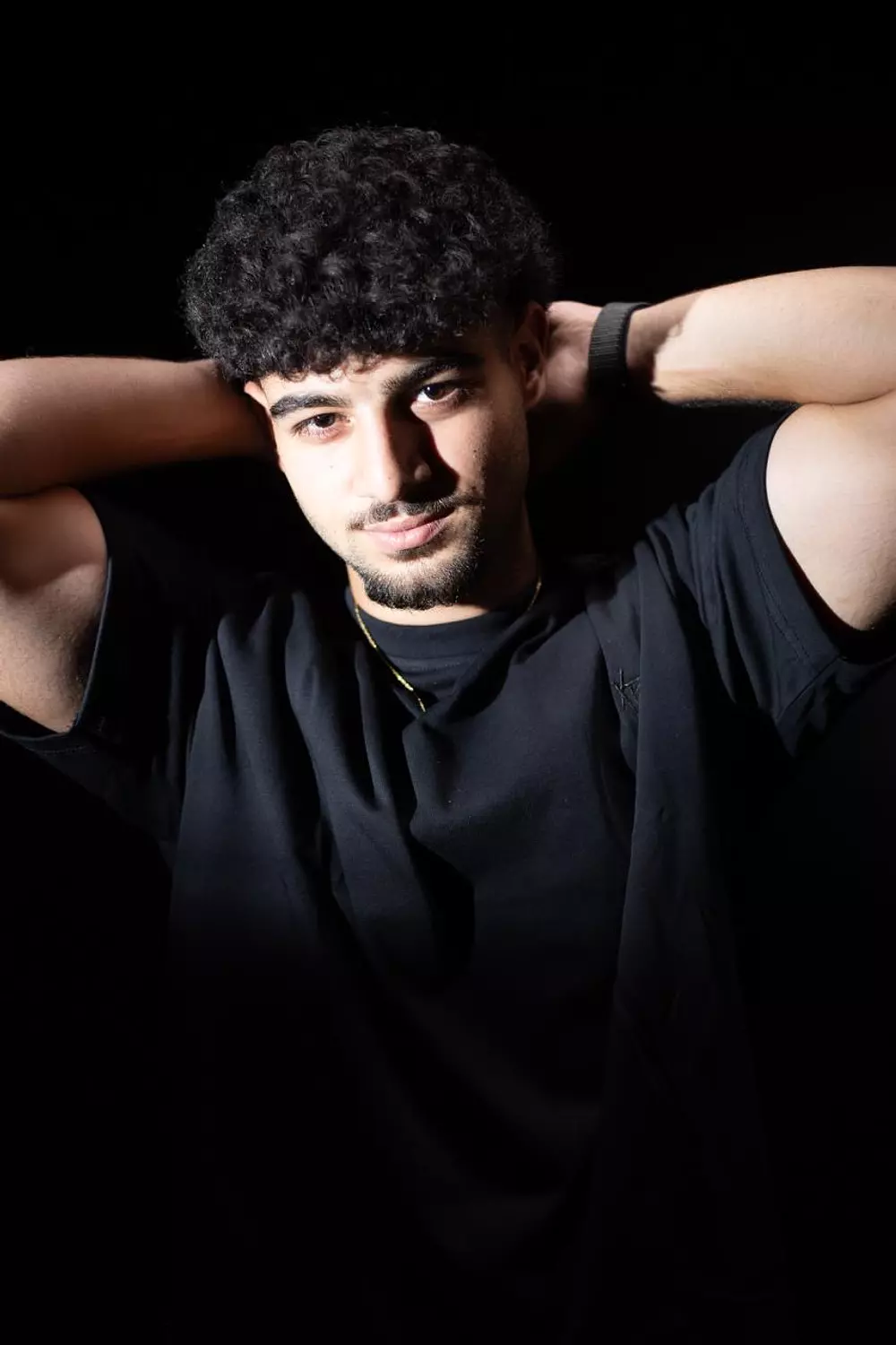 Black basic T-shirt  image
