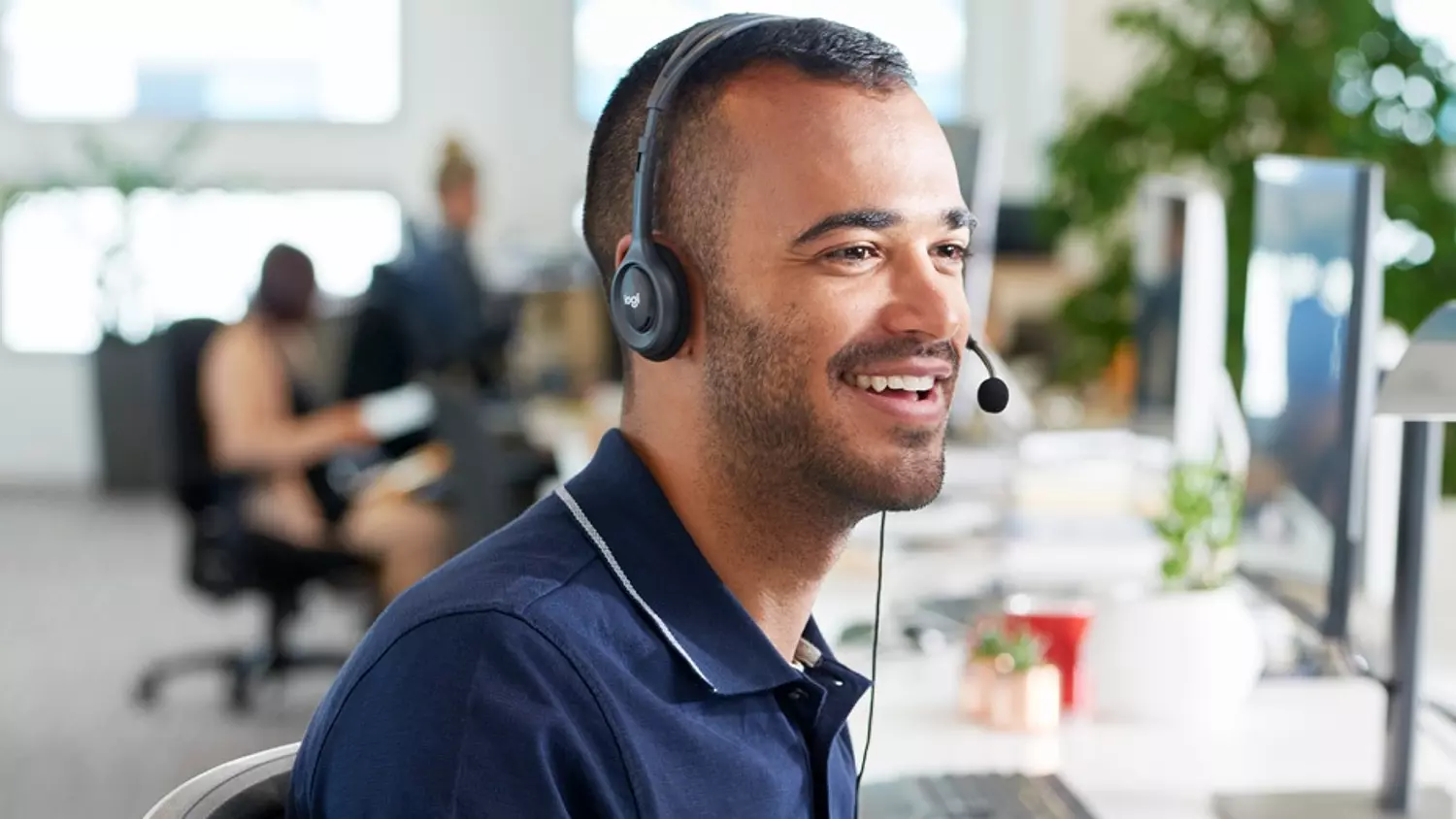 H111 Stereo Headset – Clear Sound & Ultimate Comfort – Compatible with PC, Smartphones & Tablets 6
