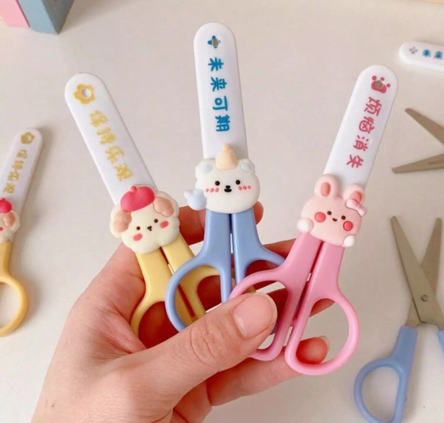 Cute Scissors image