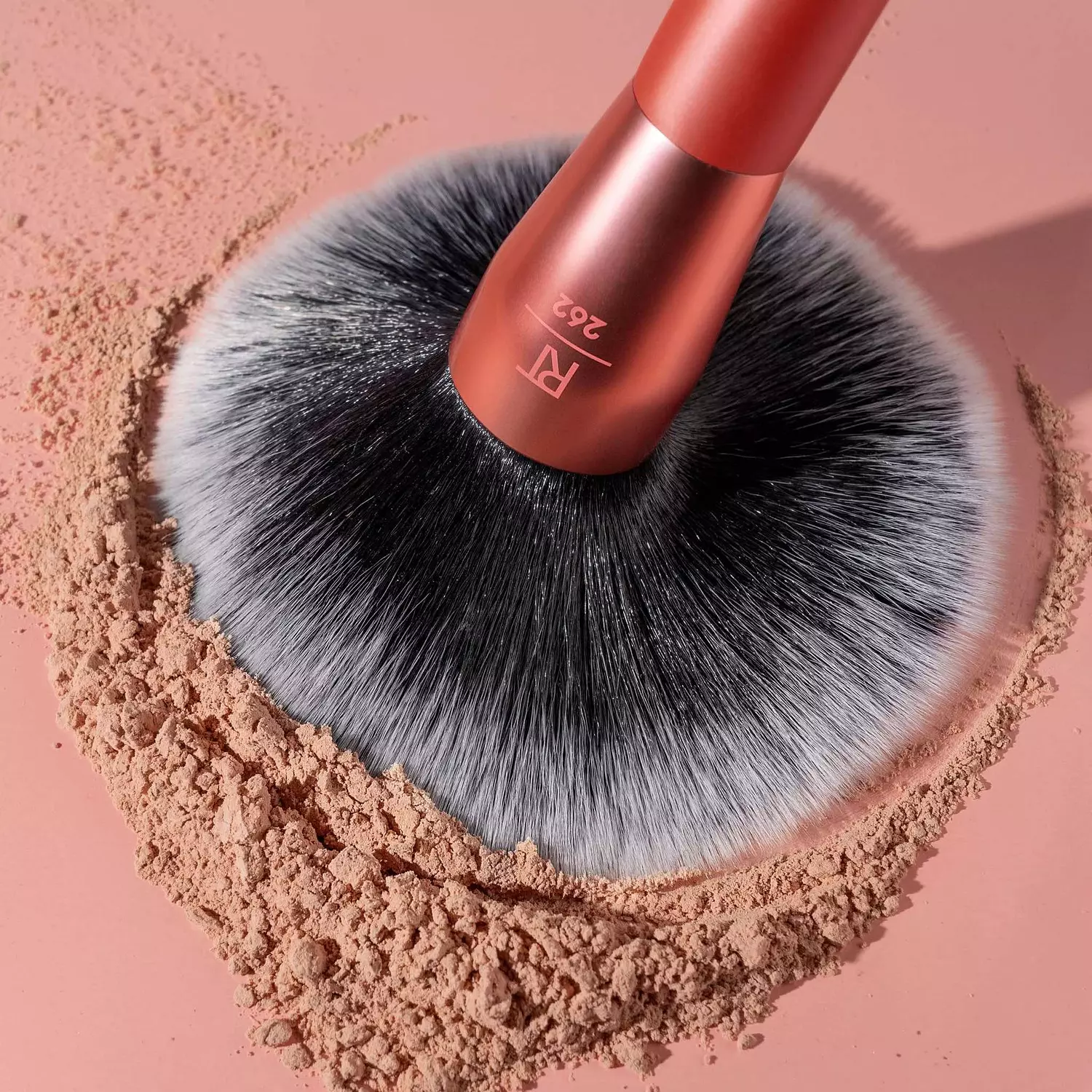 Real Techniques   Extra Big Powder Makeup Brush   1