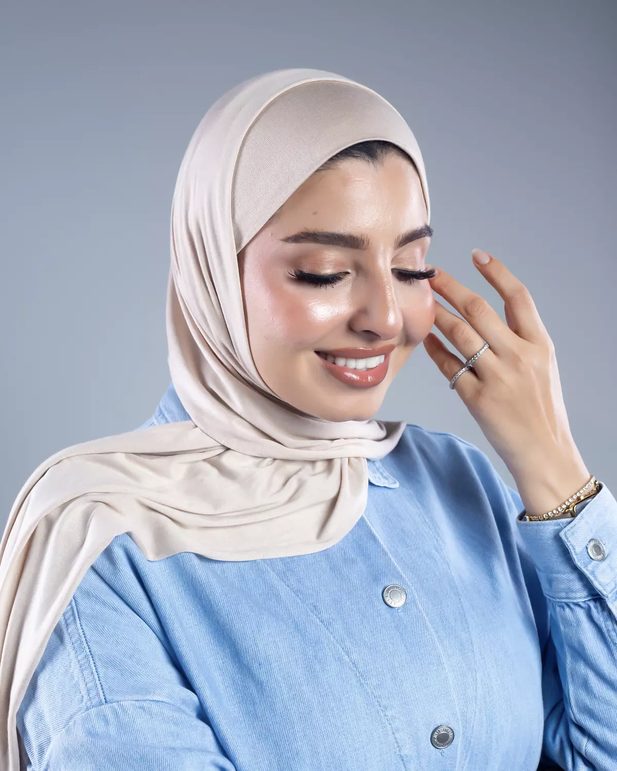 Jamila 2 in 1 beige cotton scarf  2