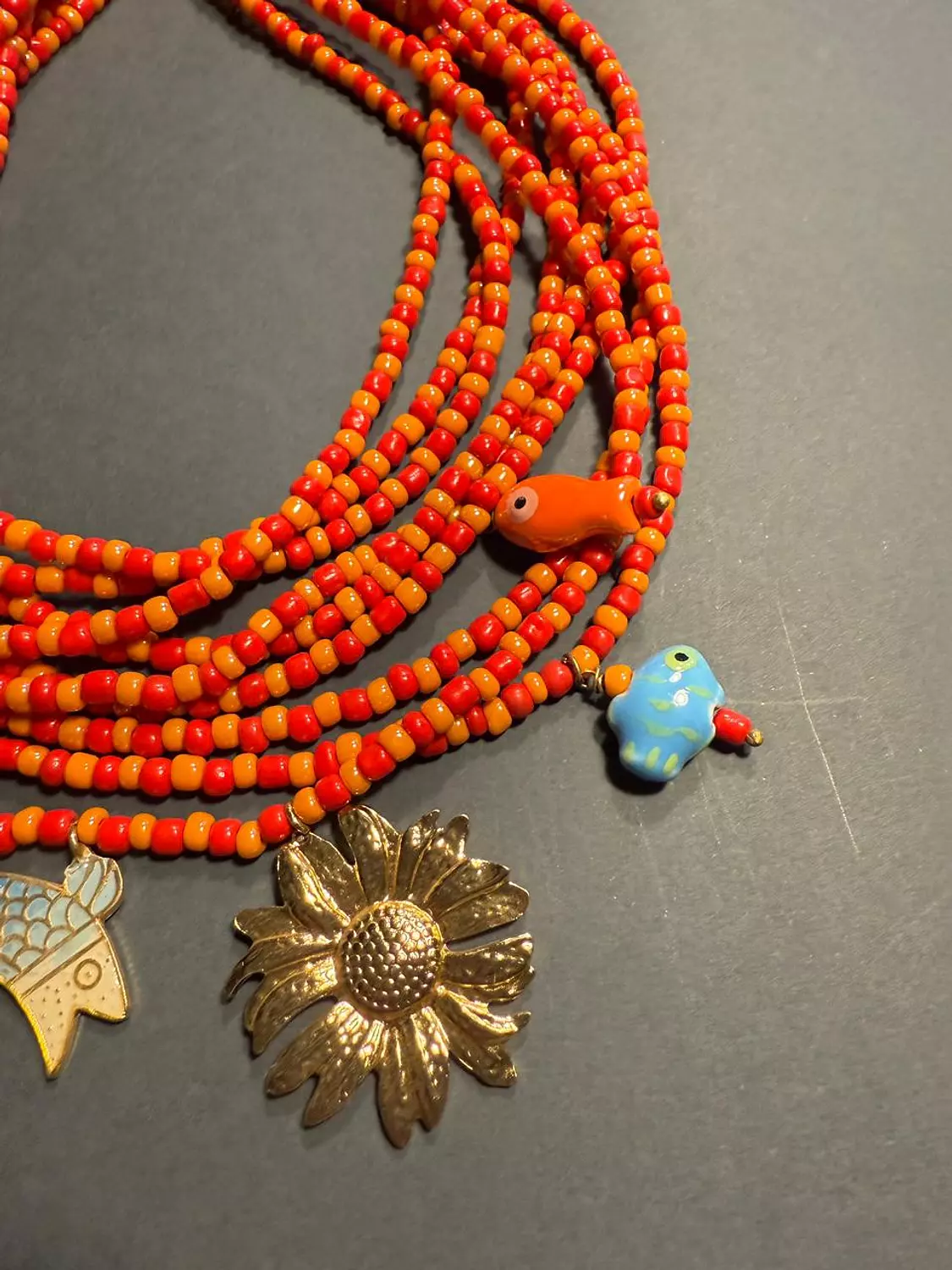 Multi rows spring Necklace 3