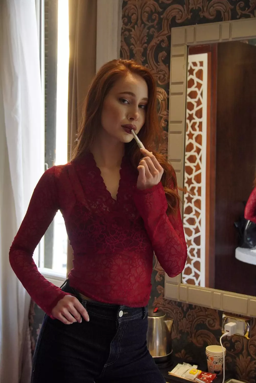 luna v-neck lace top (pre order) 10