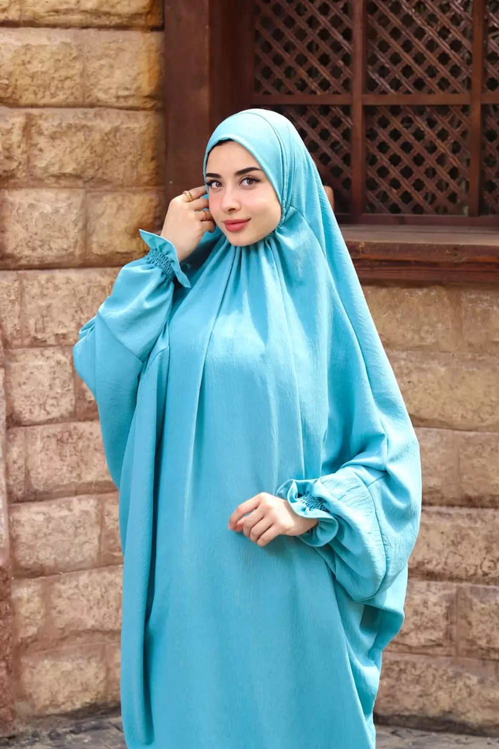 Two pieces Mint 2
