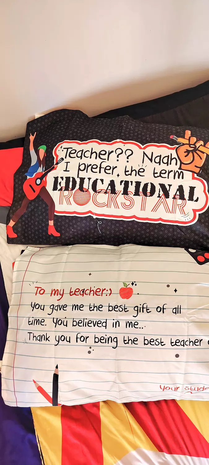 Educational Rockstar Teacher pillow case  1