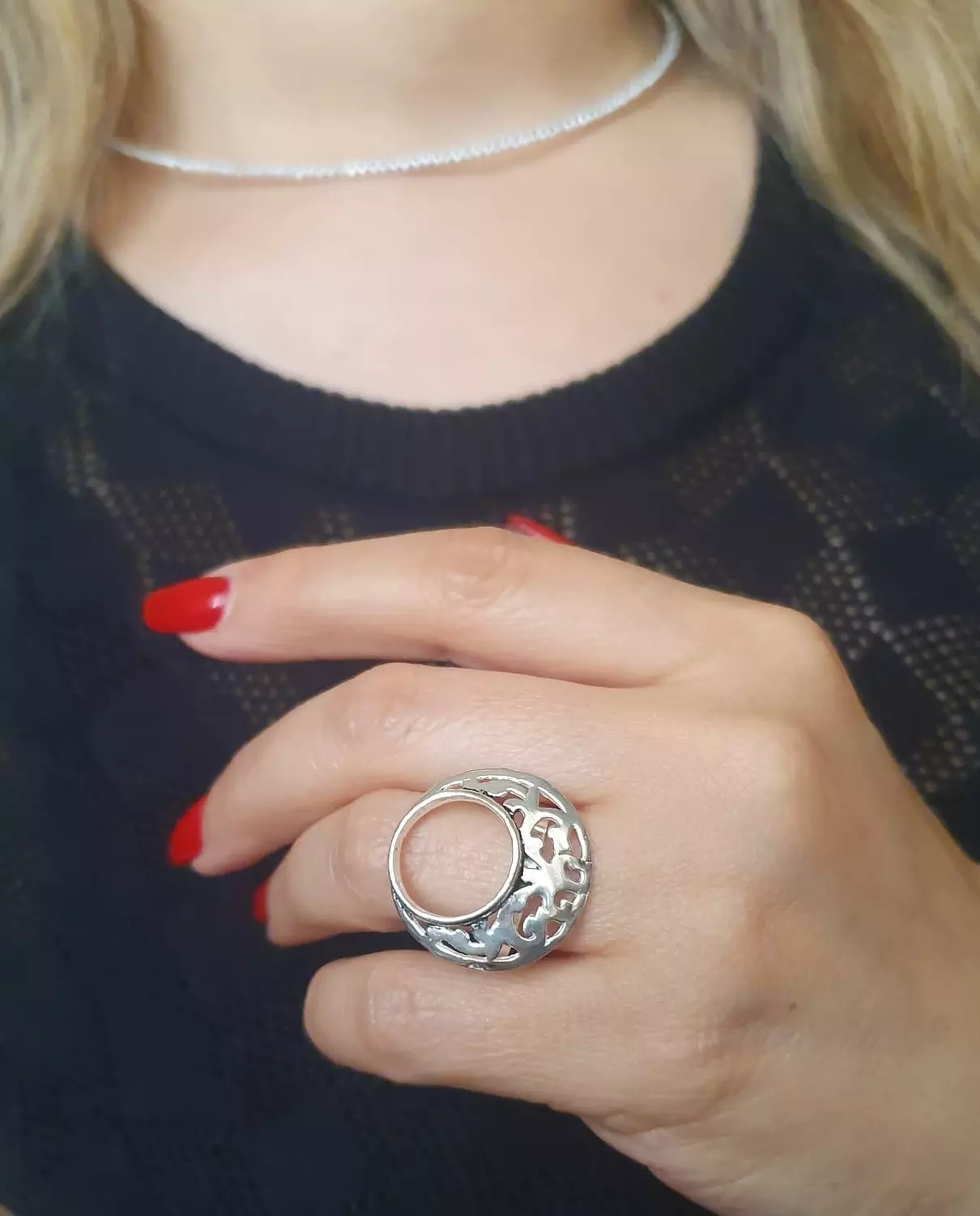 Round ring image