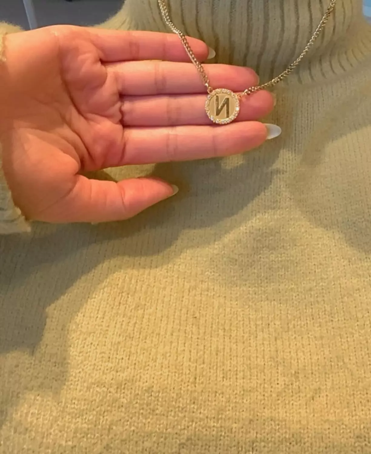 Circle Letter Necklace 2