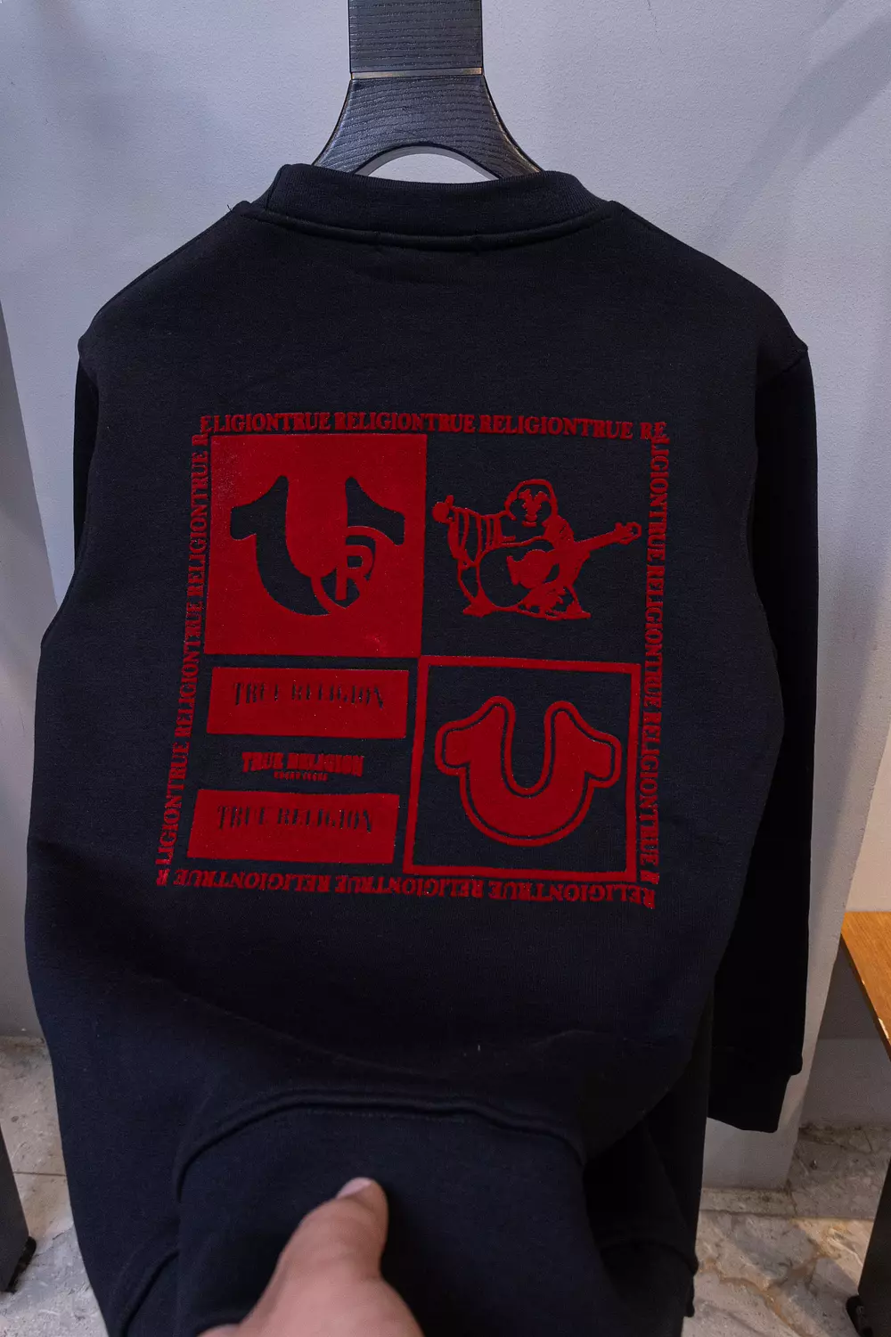 TRUE RELIGION SWEATSHIRT  2