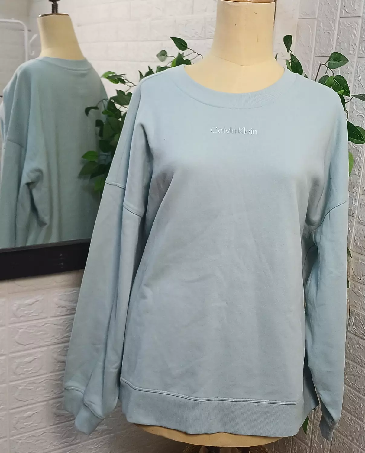 Sweatshirt Calvin Klein  image