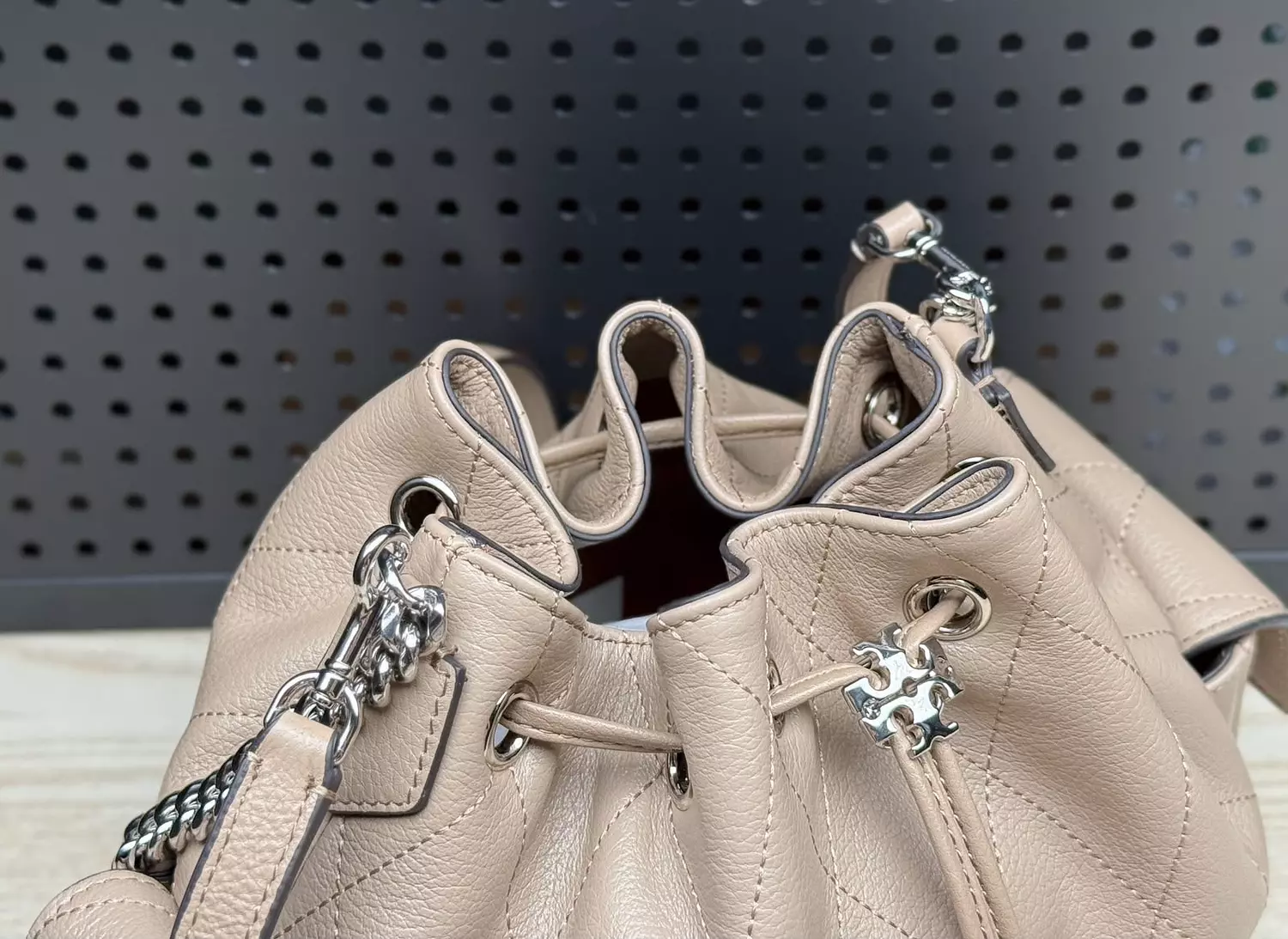 Tory Burch Charlie Quilted Drawstring Bucket Bag. 6