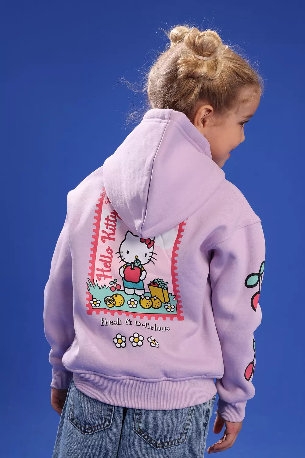 Hello Kitty hover image