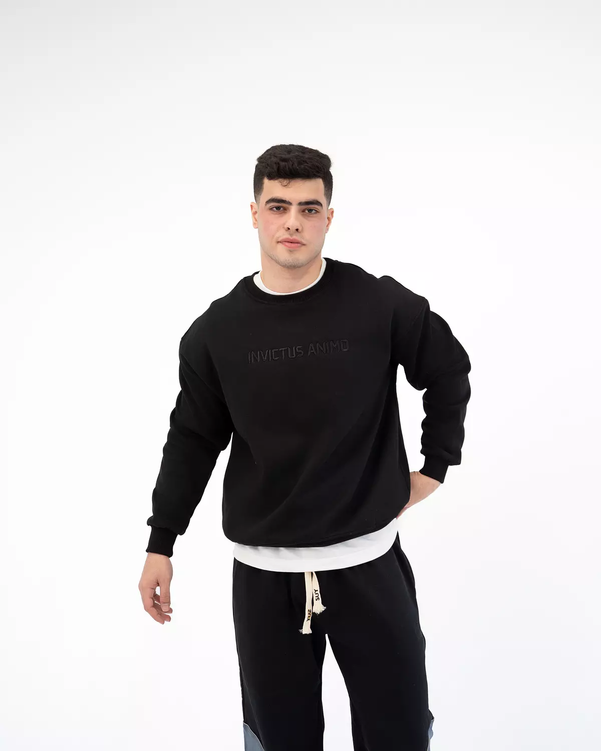 Premium Crewneck  _ Black image