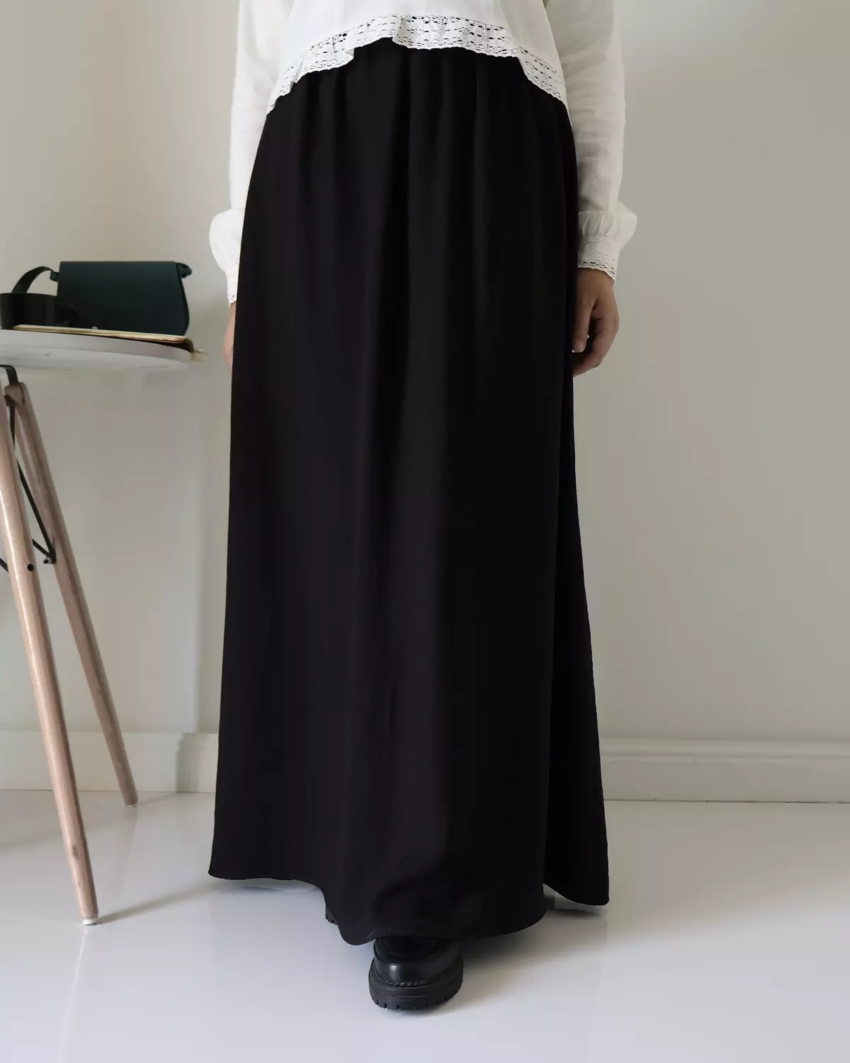  Black Linen A line skirt 1