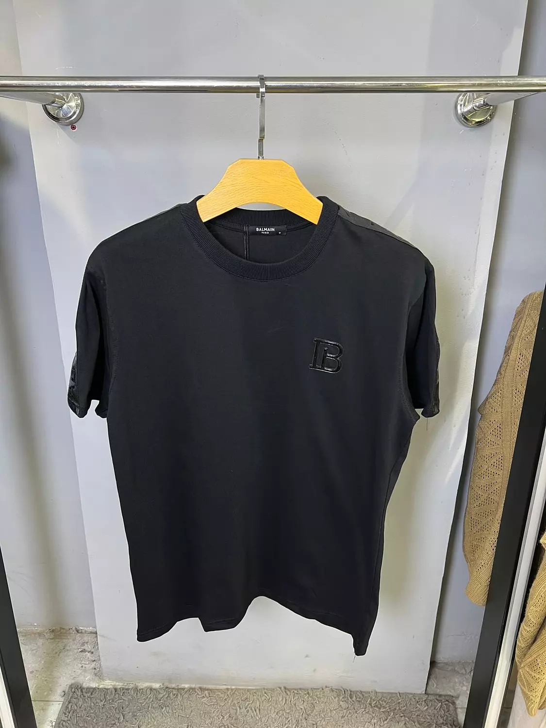 BALMAIN TSHIRT / 1210 3