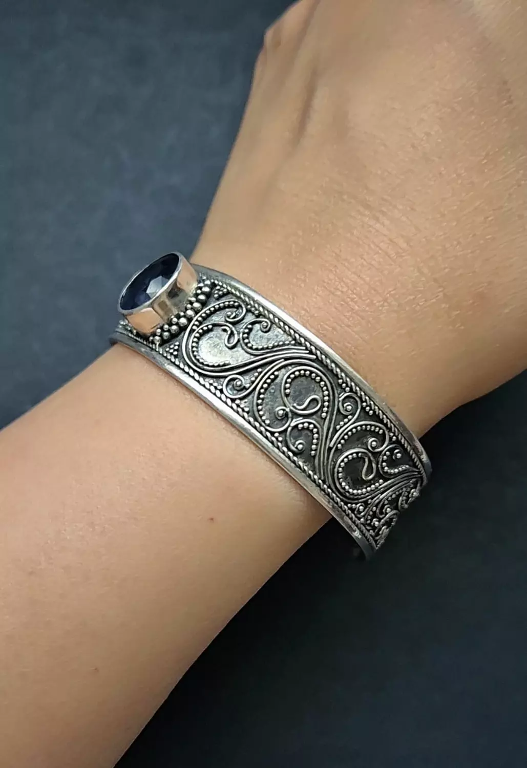 Blue sapphire Bangle  1