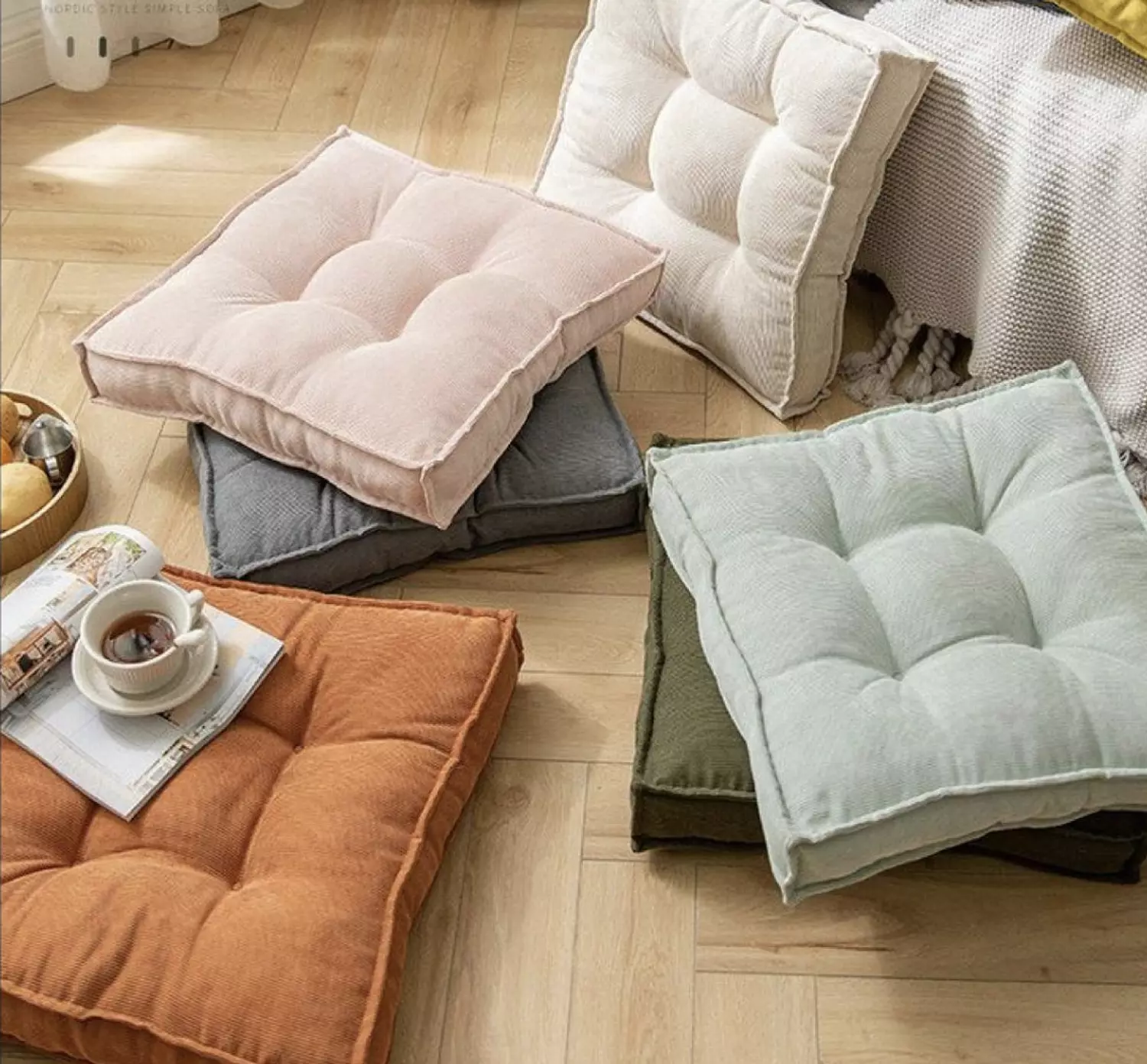 <h2>Small cushions</h2>