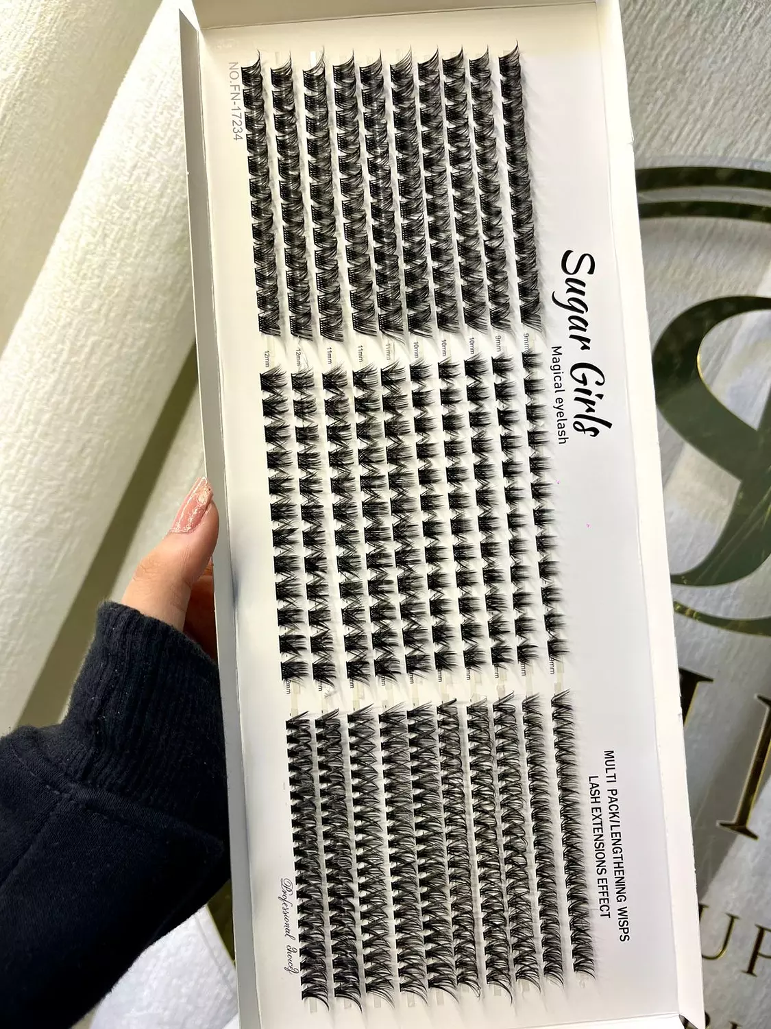 lashes sugar girl hover image