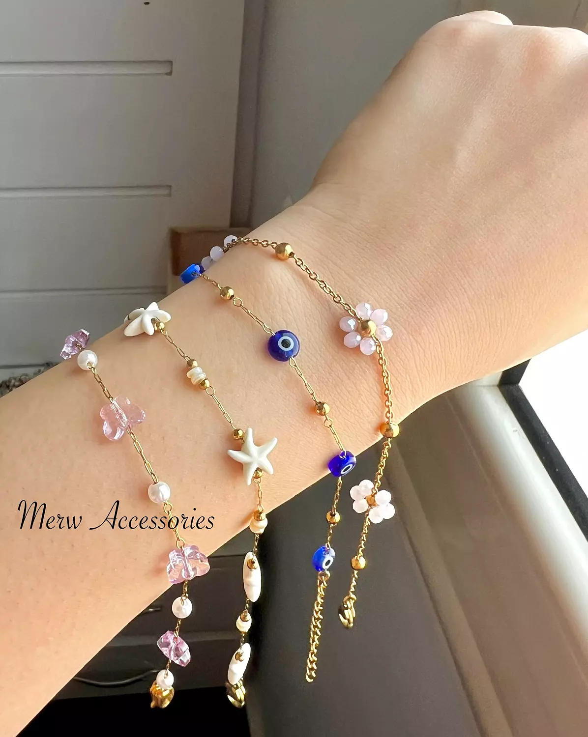 Simple unique bracelets  1