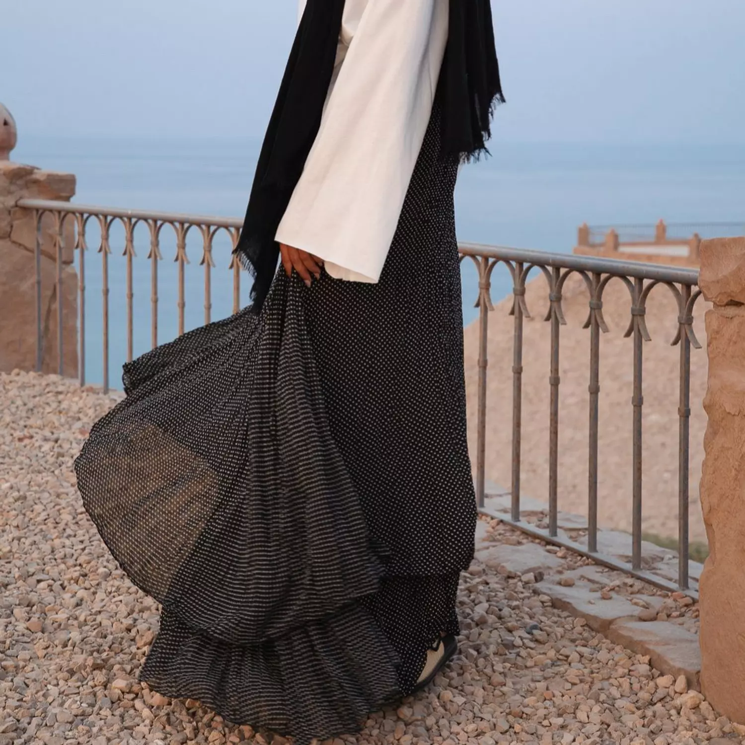 CALM SKIRT  2