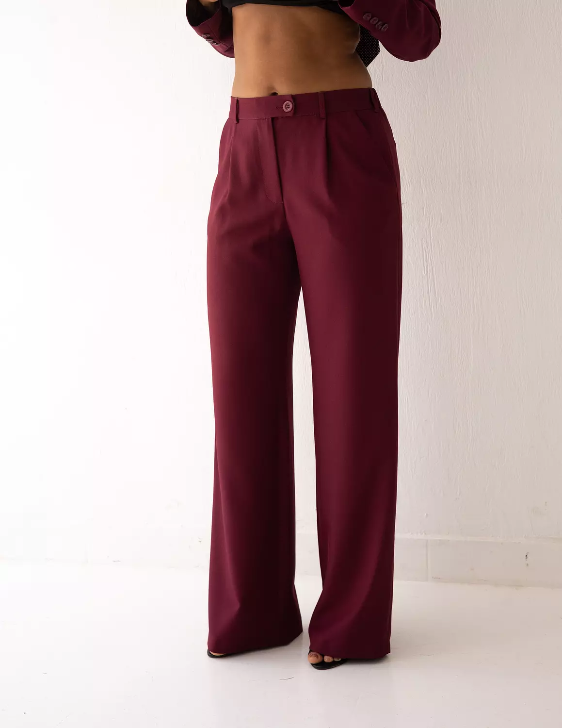<p>Wide Leg Pants</p>