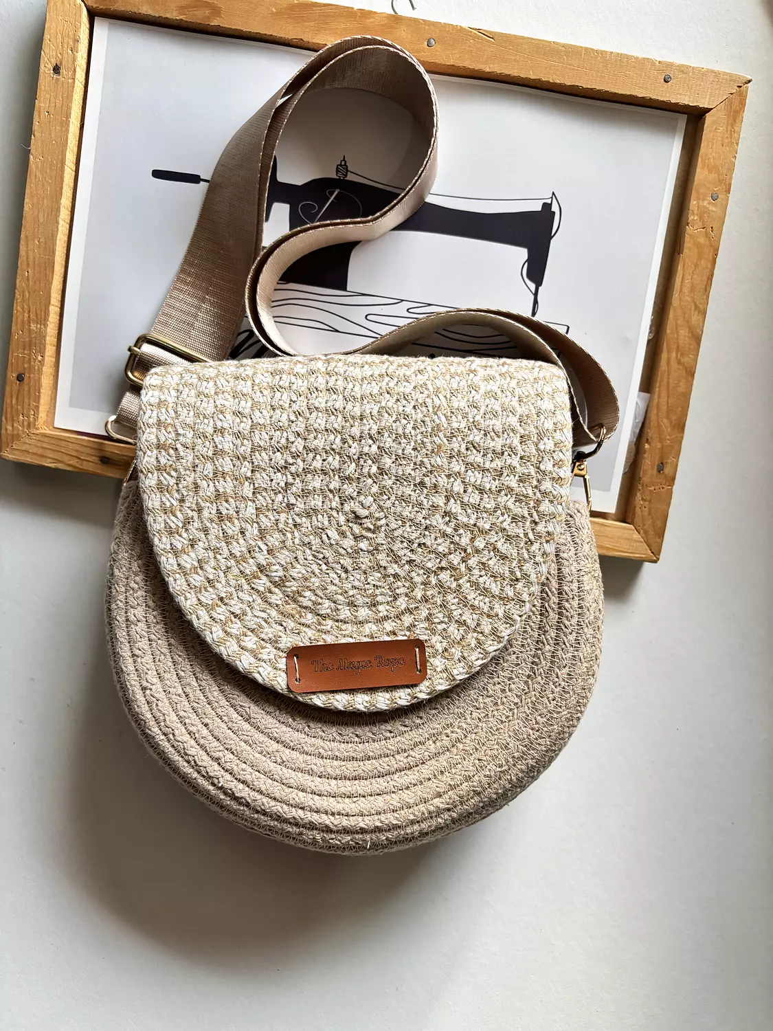 Round mini bag Beige/cashmir  hover image