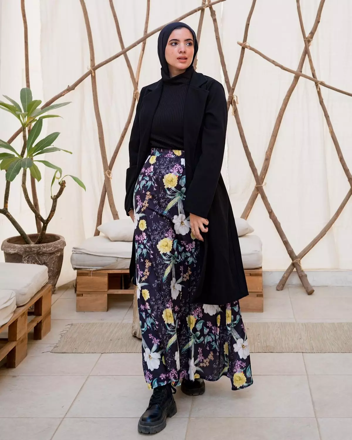 Satin skirt image