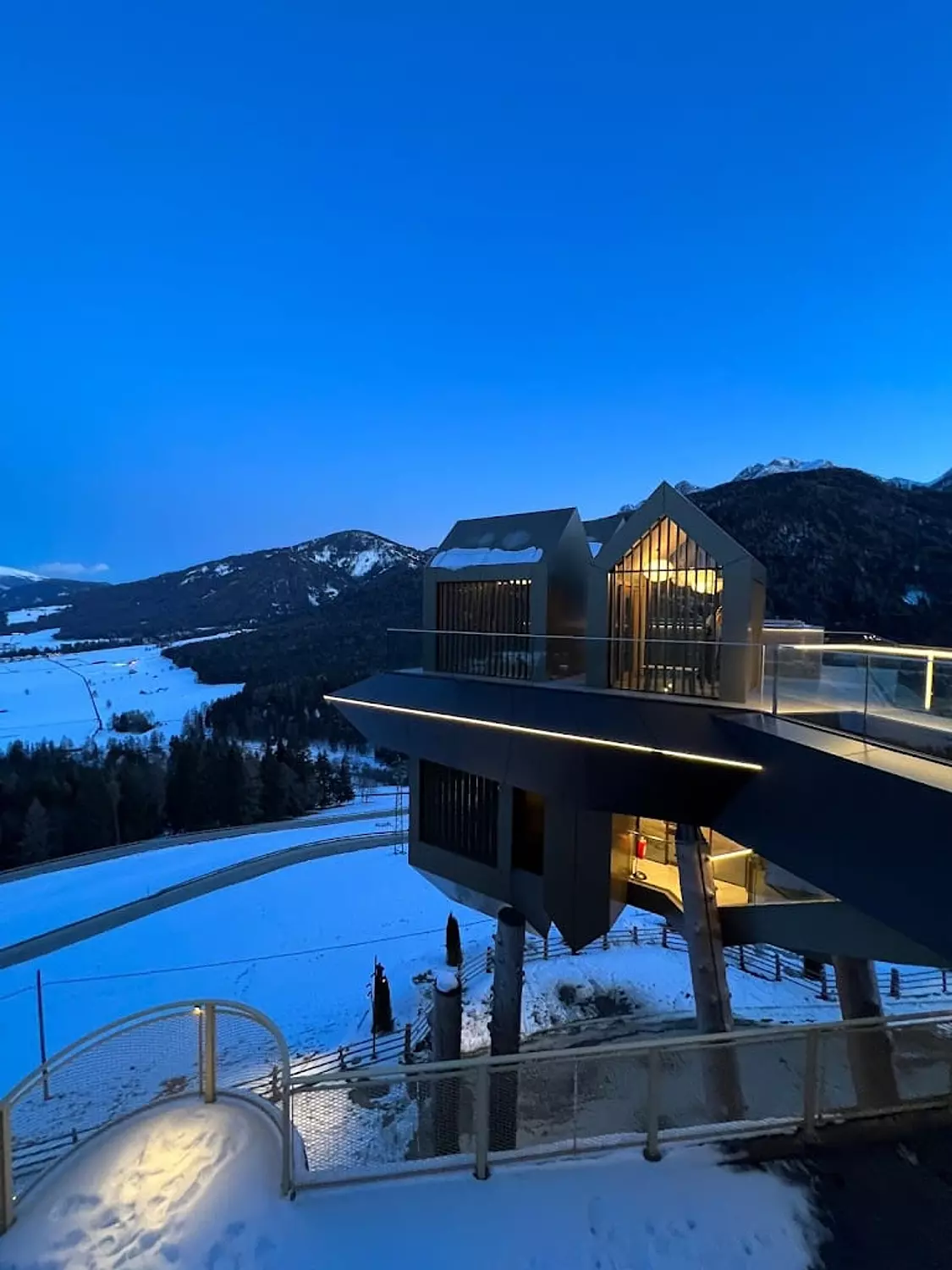 🎖️🌐Hotel Hubertus: An Exceptional Experience Amidst the Dolomites' Magic Alpin Panorama 8