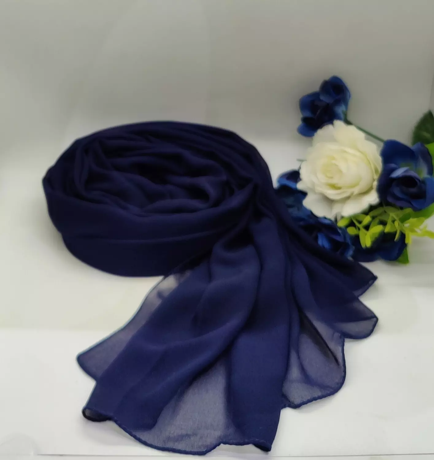 Scarf-Sweet-Navy image