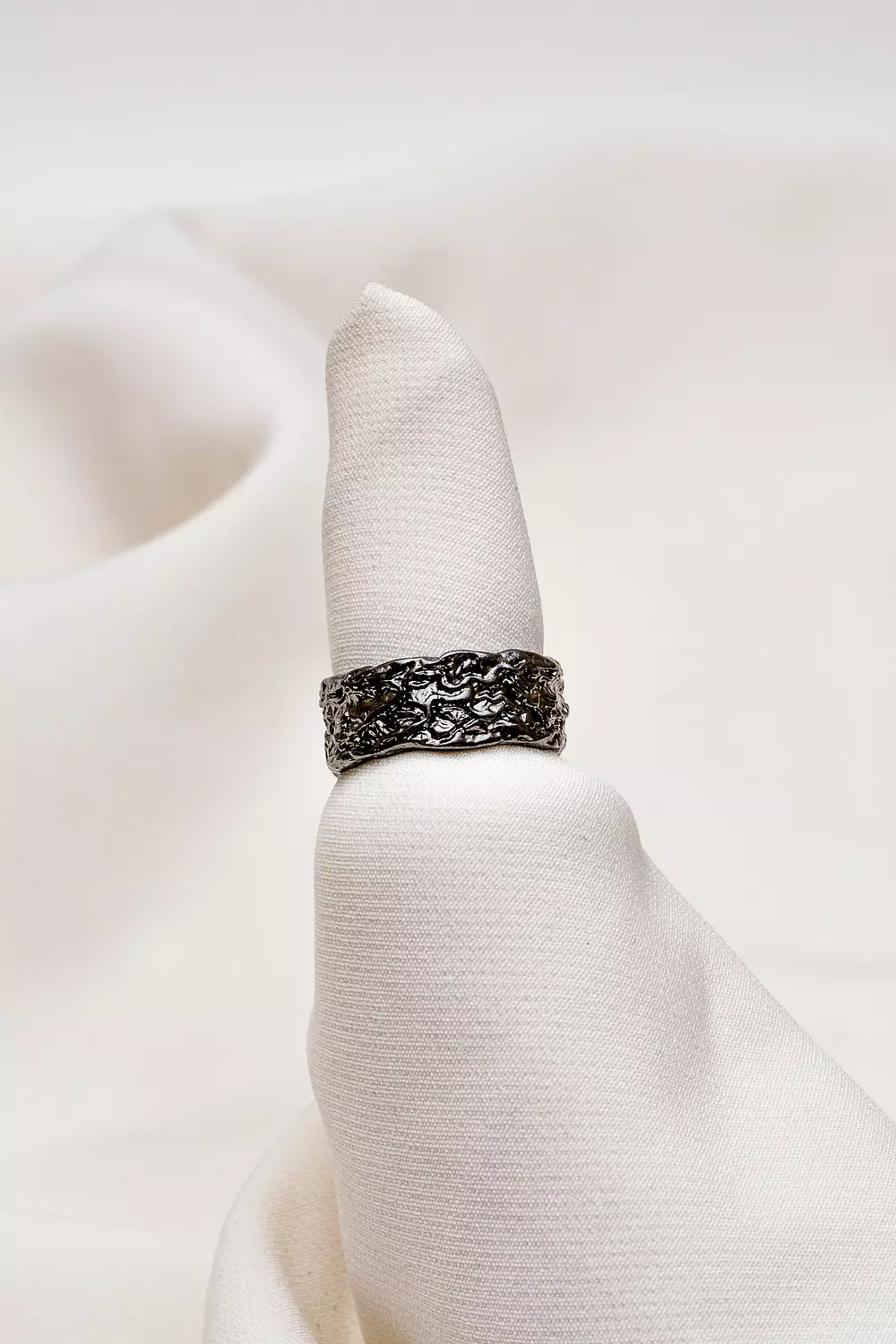 fashionable ring