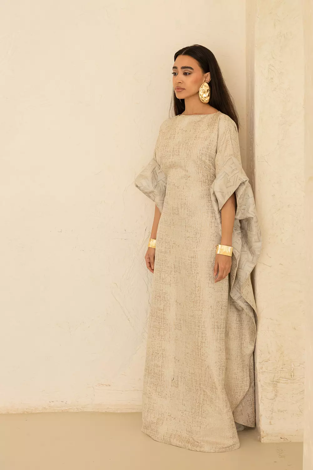 Textured neutral kaftan dress 1