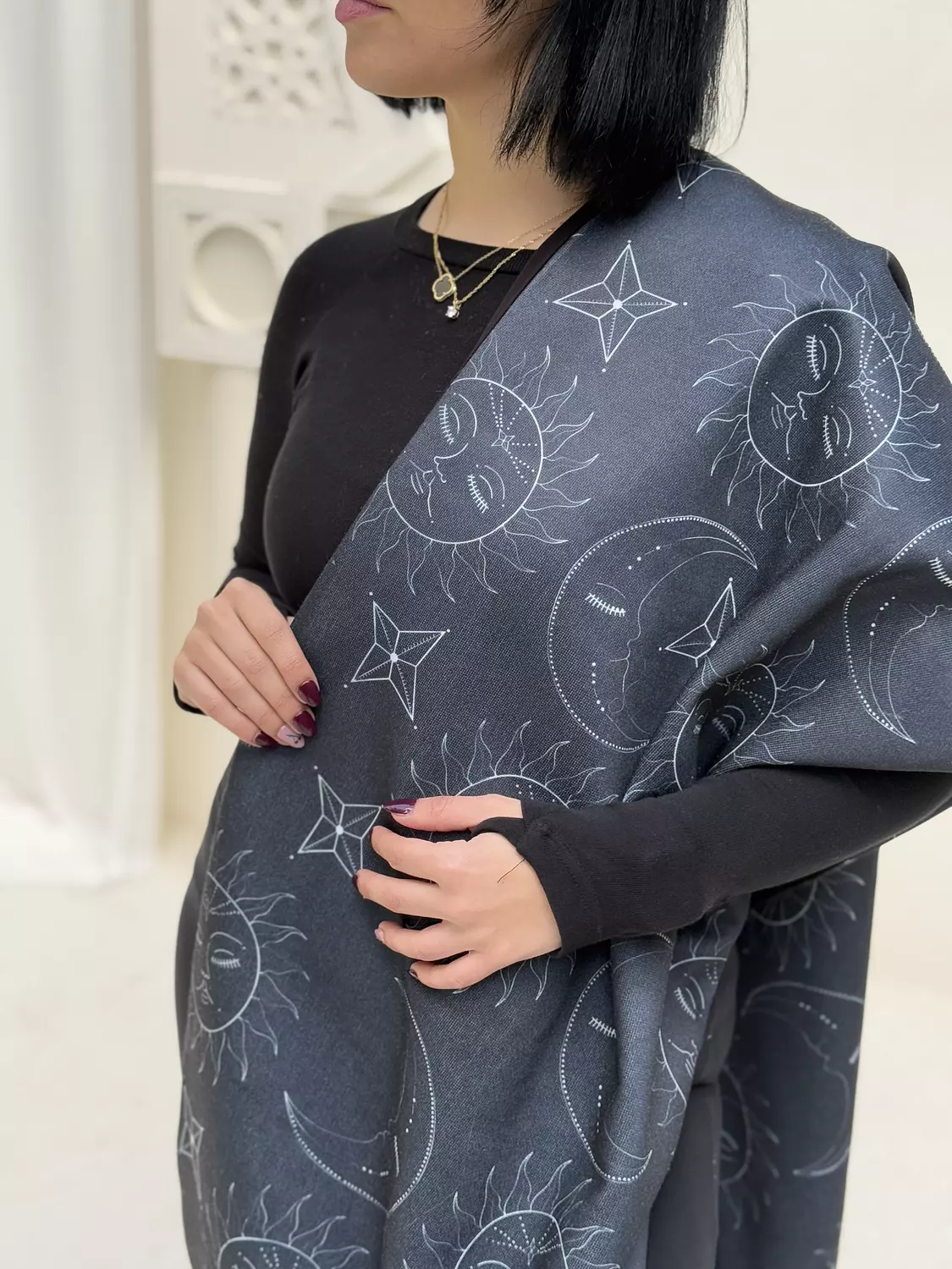 MOON AND BACK scarf  1