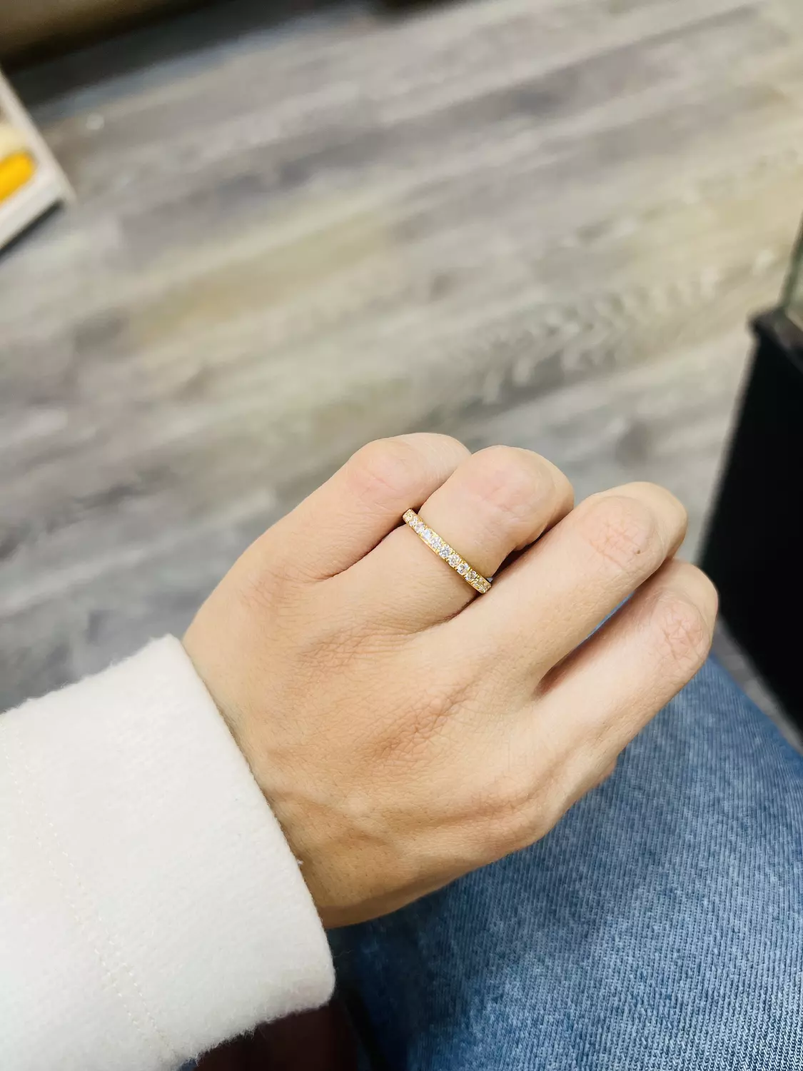 دبله او محبس gold color image