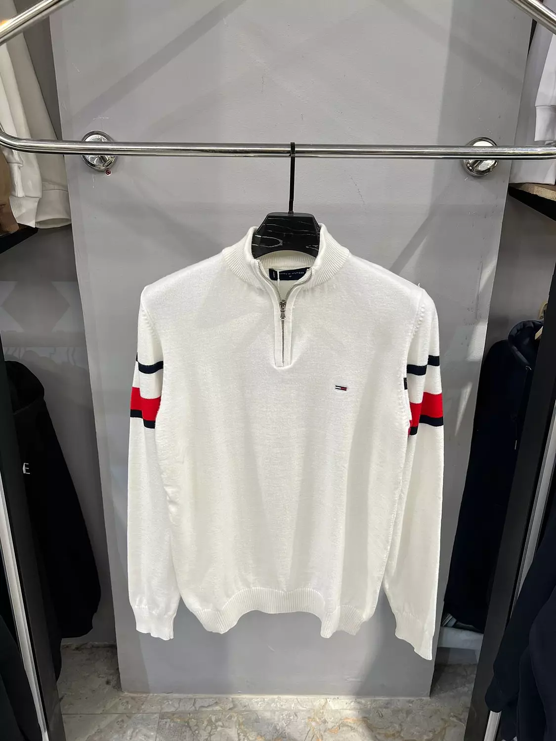 TOMMY HILFIGER PULLOVER WITH QUARTER ZIPPER 2