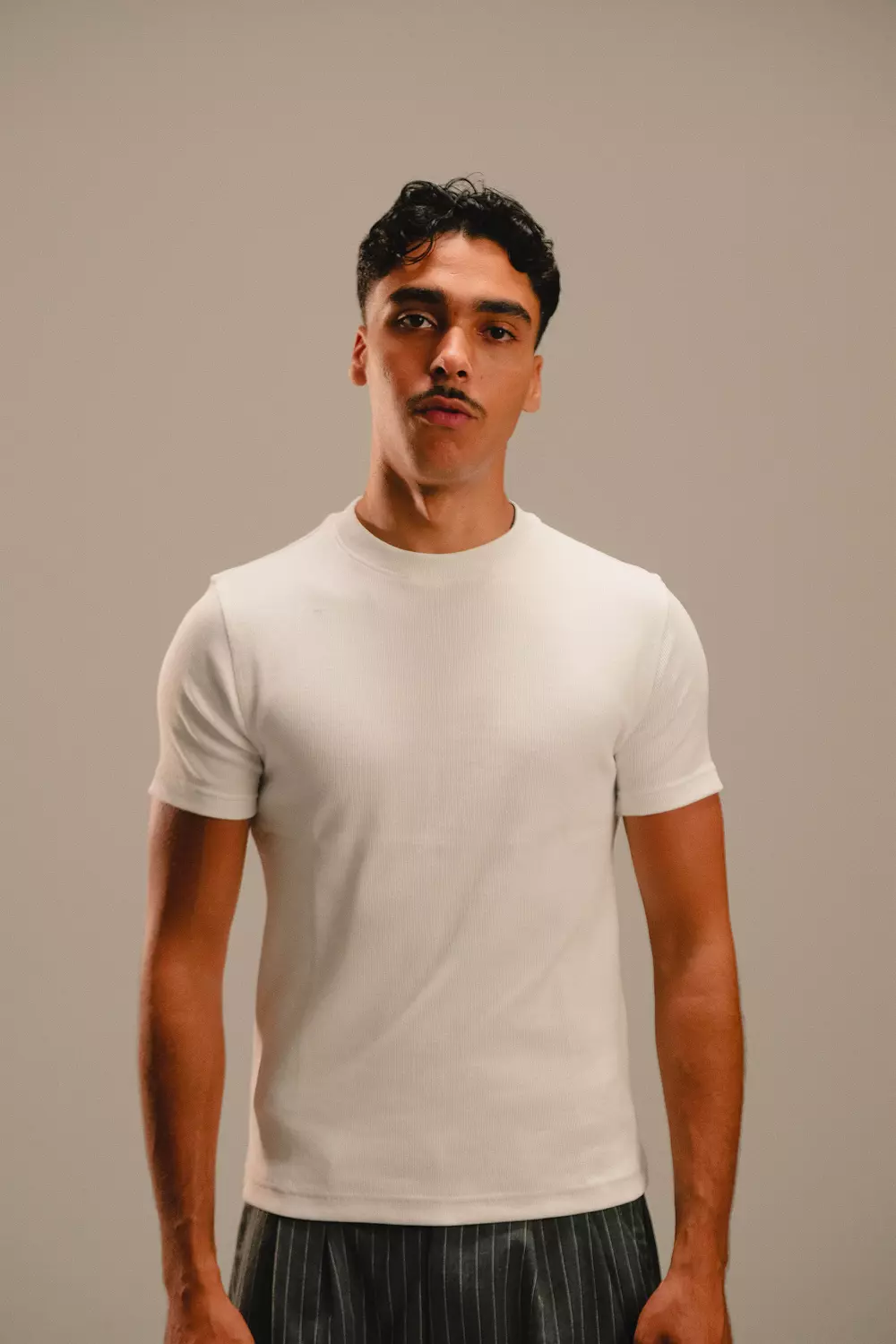 Basic Ripped Top | Men 2