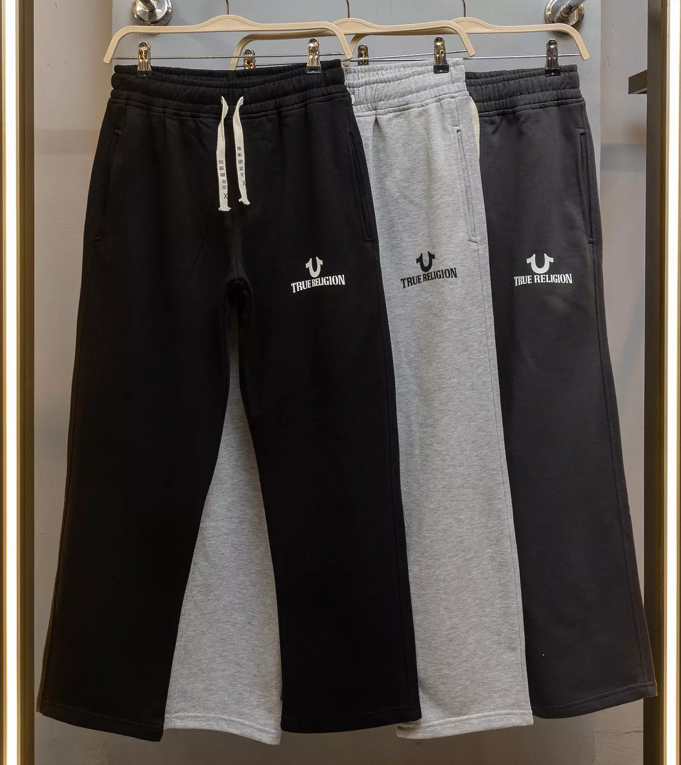 TRUE RELIGION SWEATPANT  17