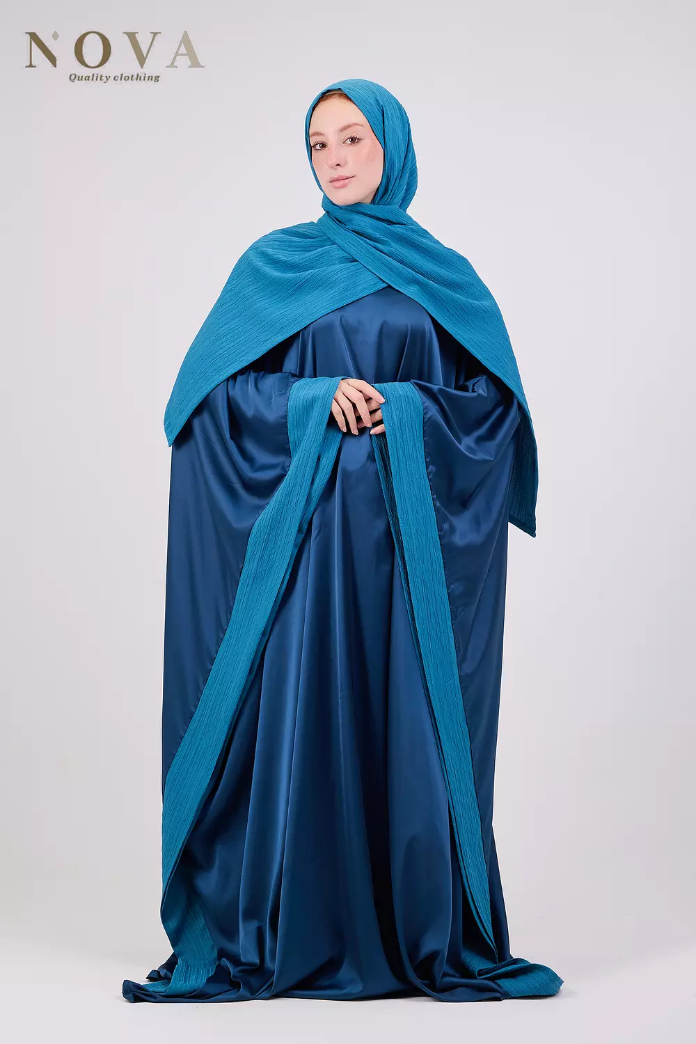 Petroleum Blue crush satin 1