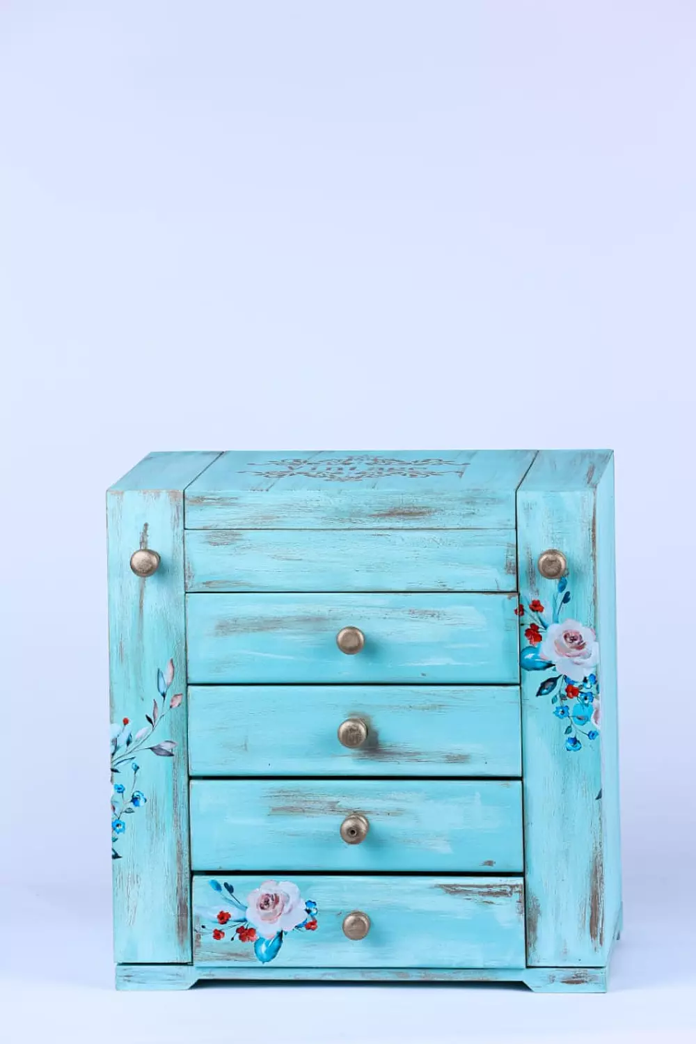 Flora chest  1