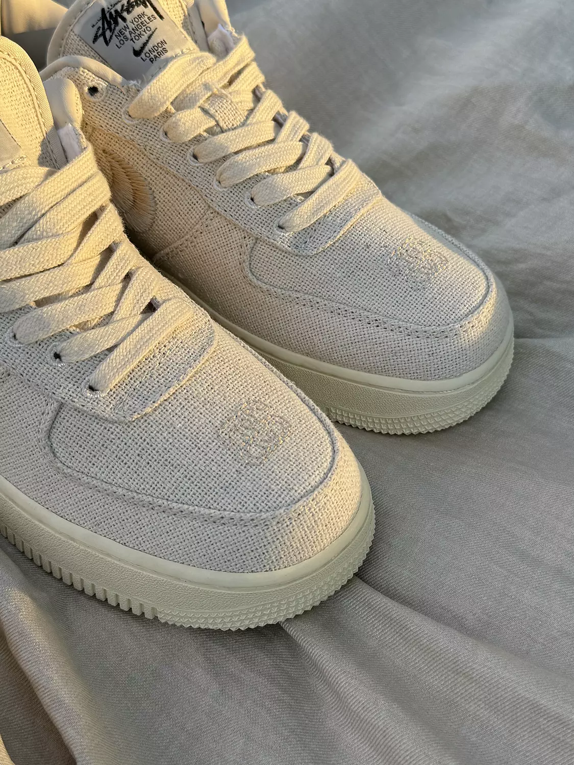 NIKE × STUSSY Air Force 1 Low "Fossil" 4