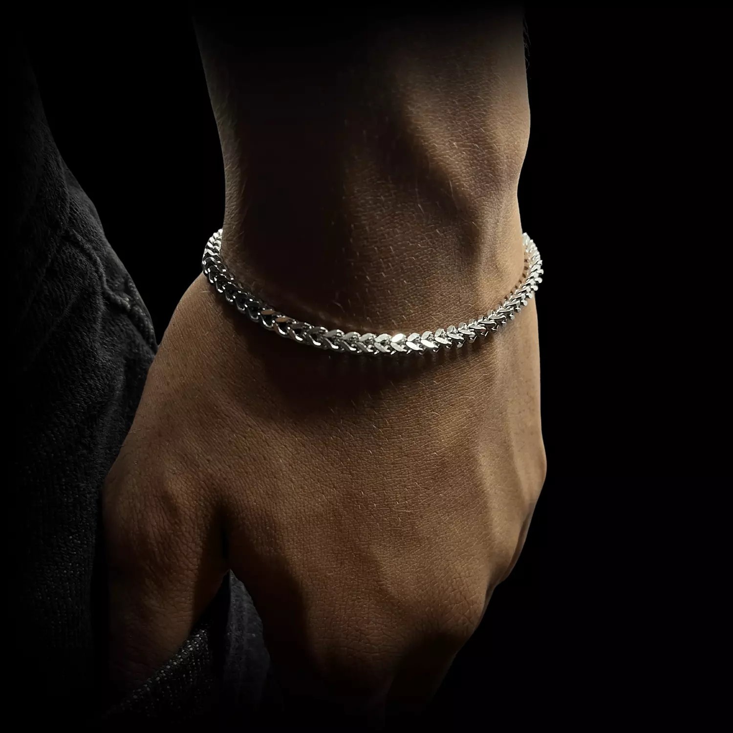 Serpent Bracelet image